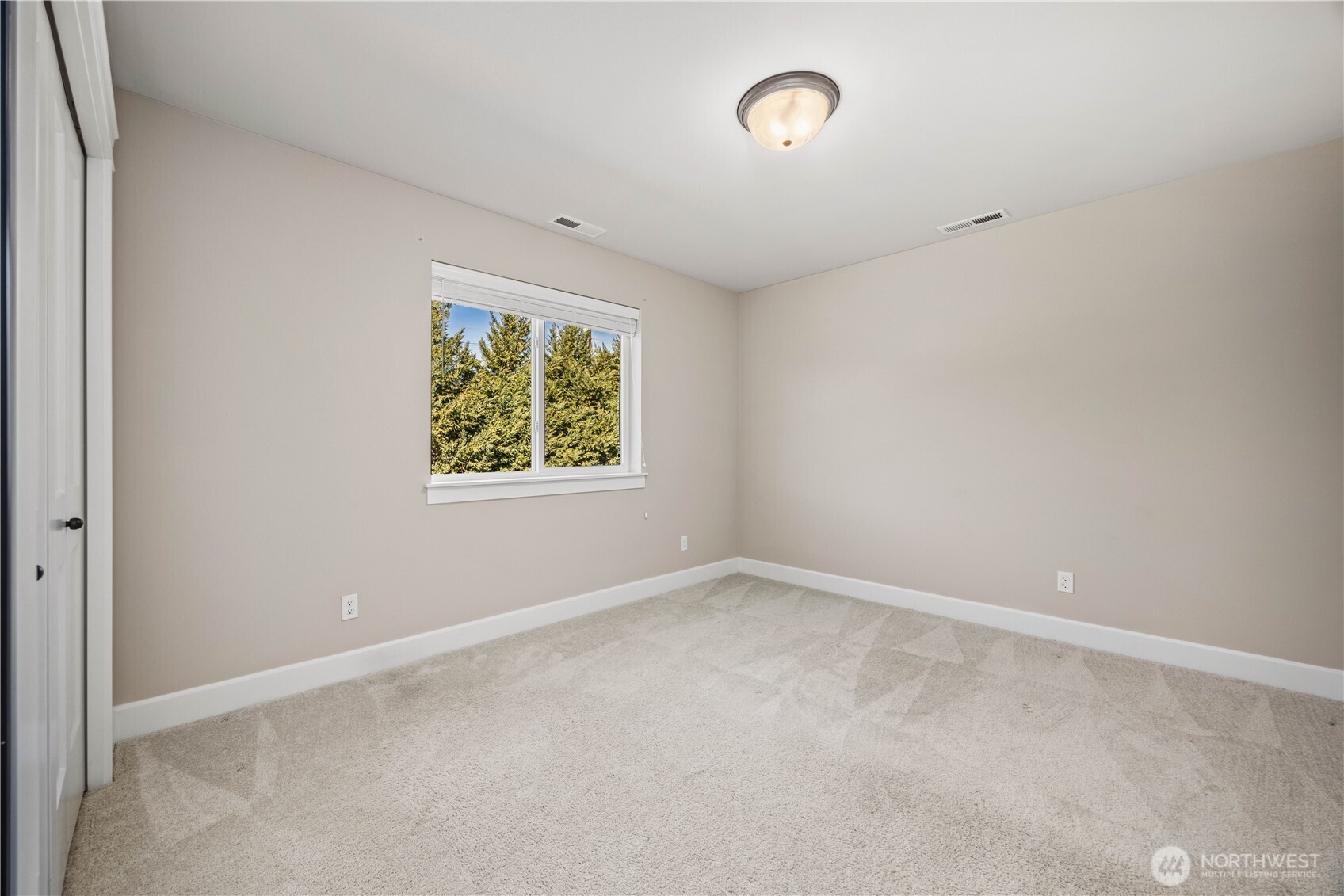 857 S Lamplight Lane Property Photo 35