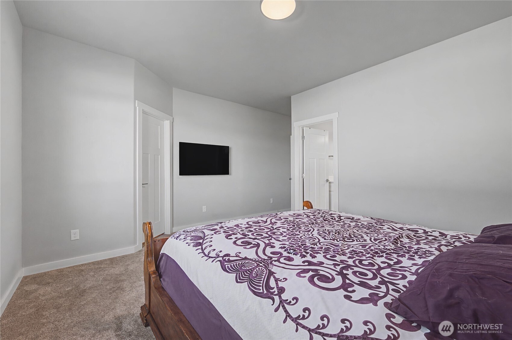 907 Ne 5th Avenue Property Photo 14