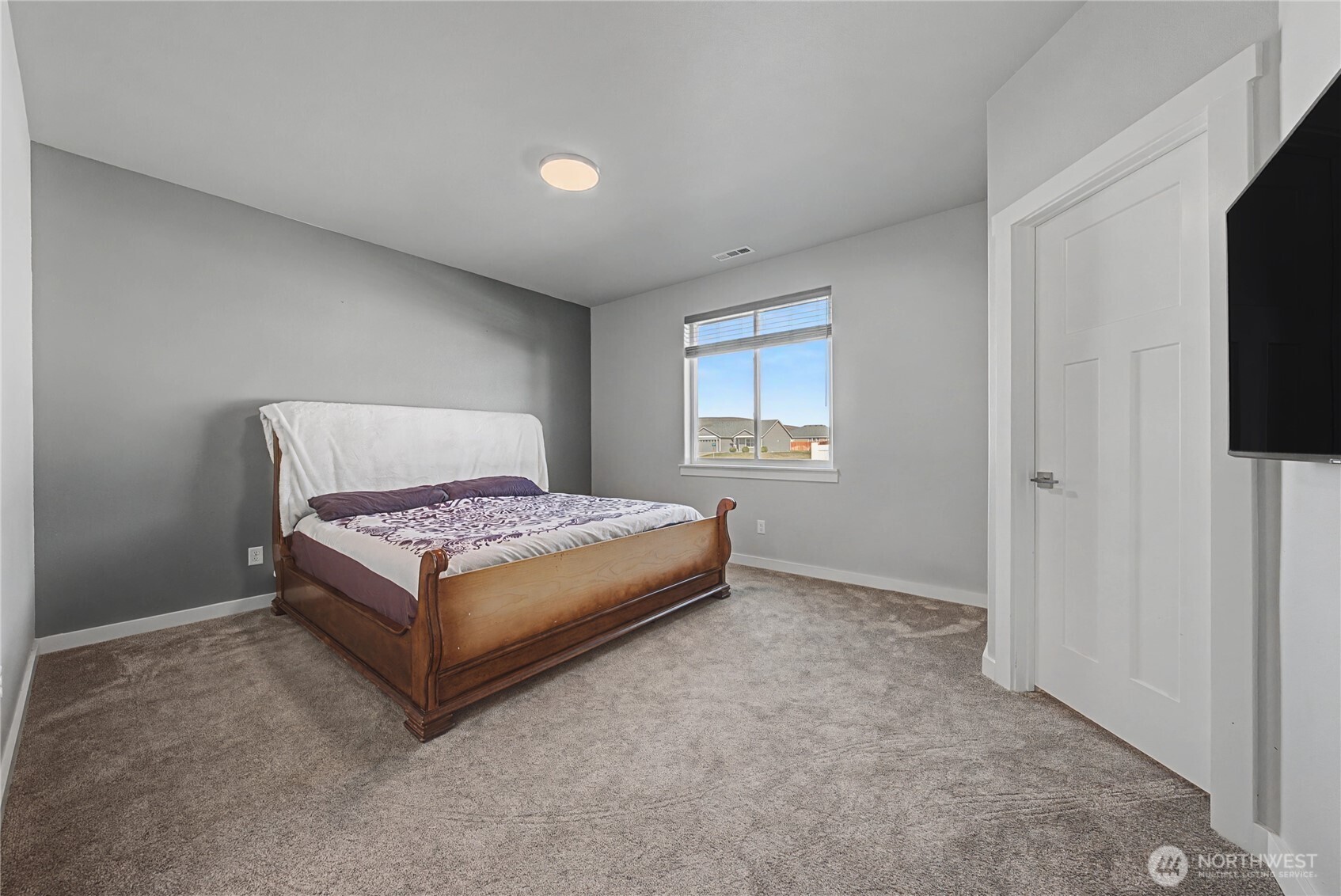 907 Ne 5th Avenue Property Photo 15