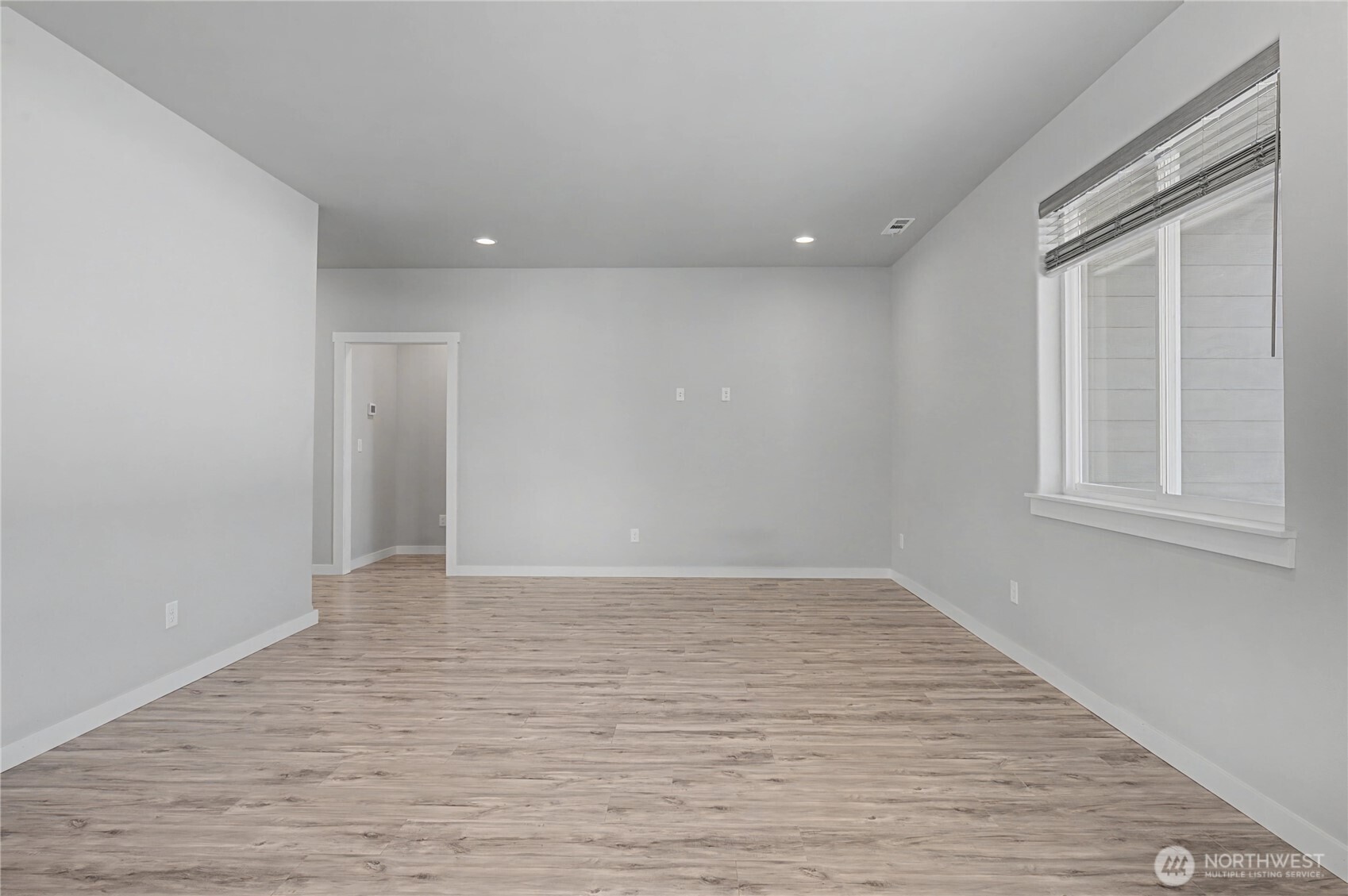 907 Ne 5th Avenue Property Photo 23