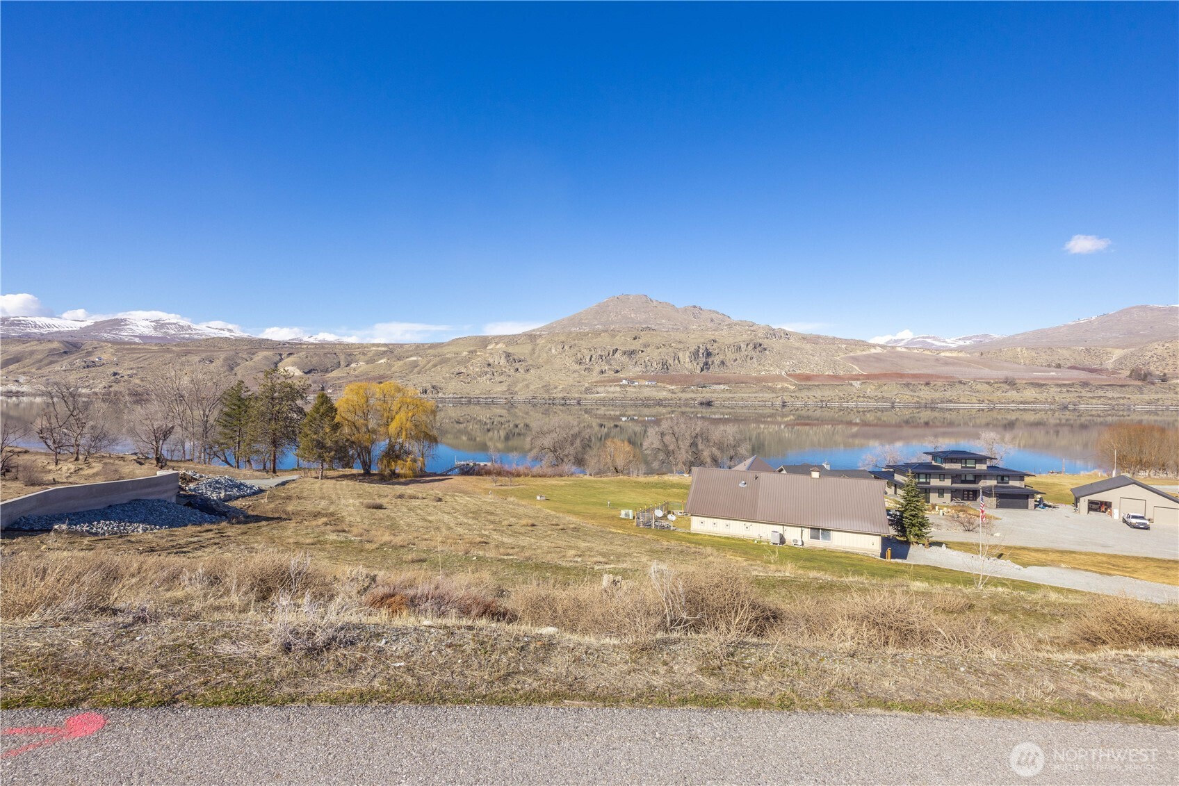 24 Elite Drive Property Photo 18