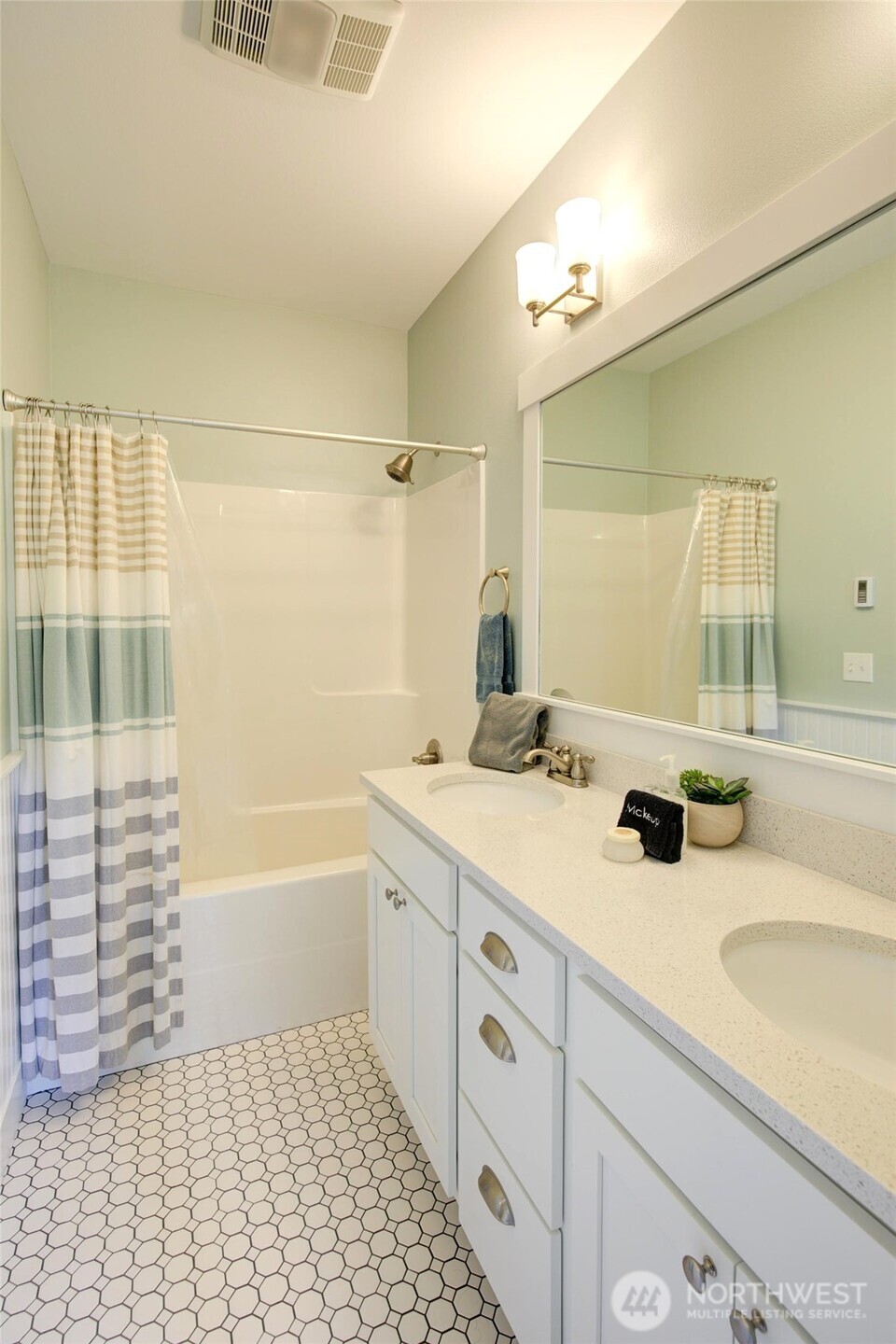 46 Seaside Lane Property Photo 35