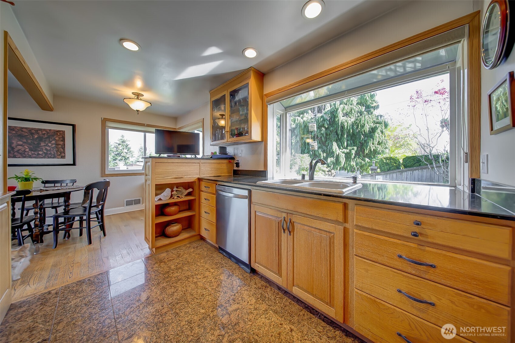 6404 N Five Views Road Property Photo 16