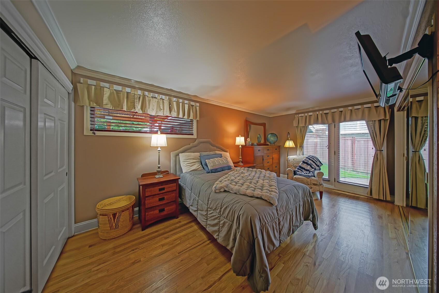6404 N Five Views Road Property Photo 21