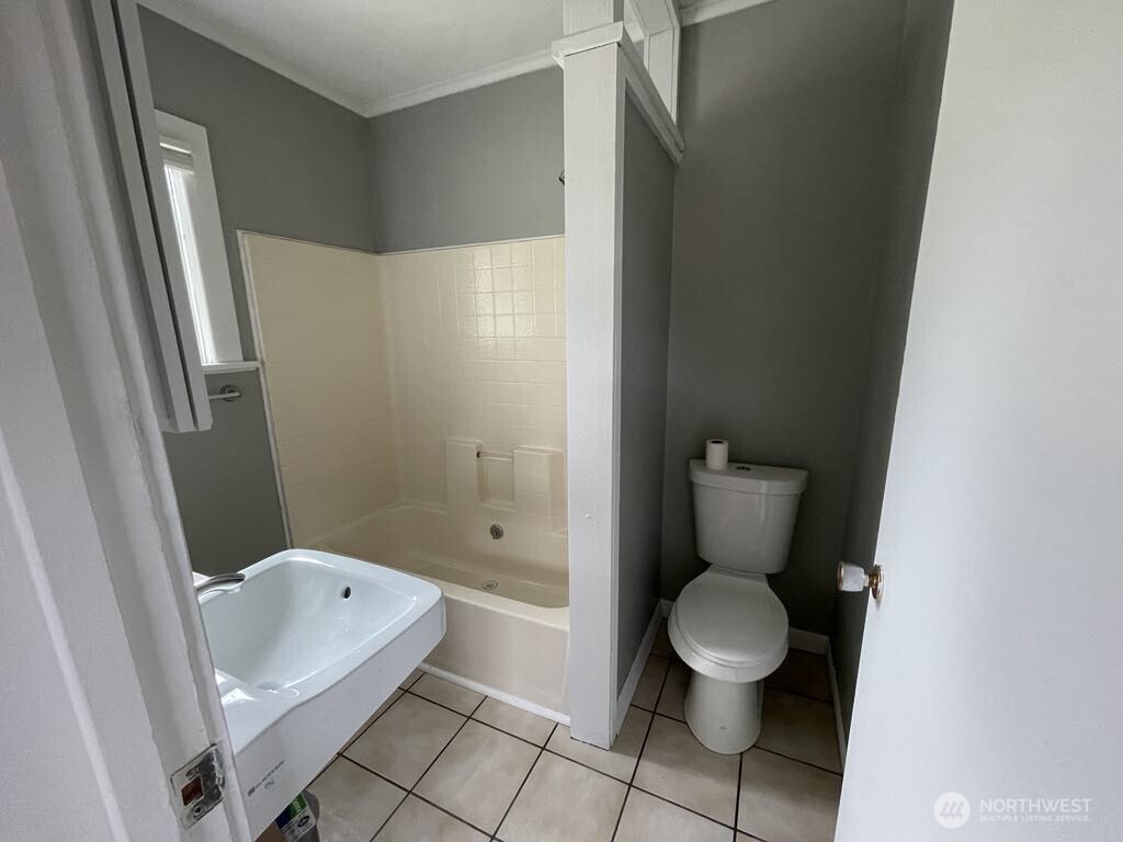 517 Emerson Avenue Property Photo 6
