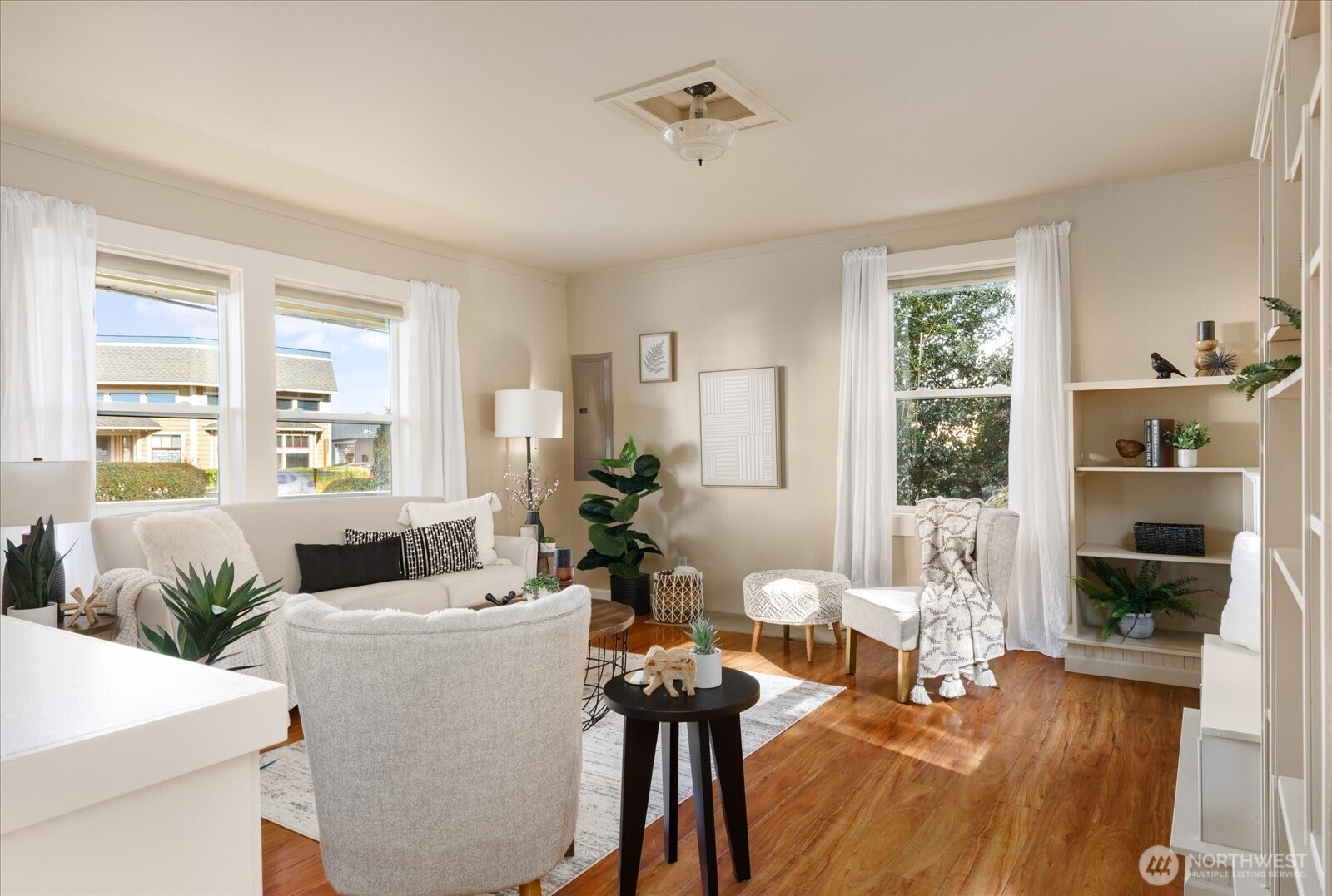 220 Morris Street Property Photo 12