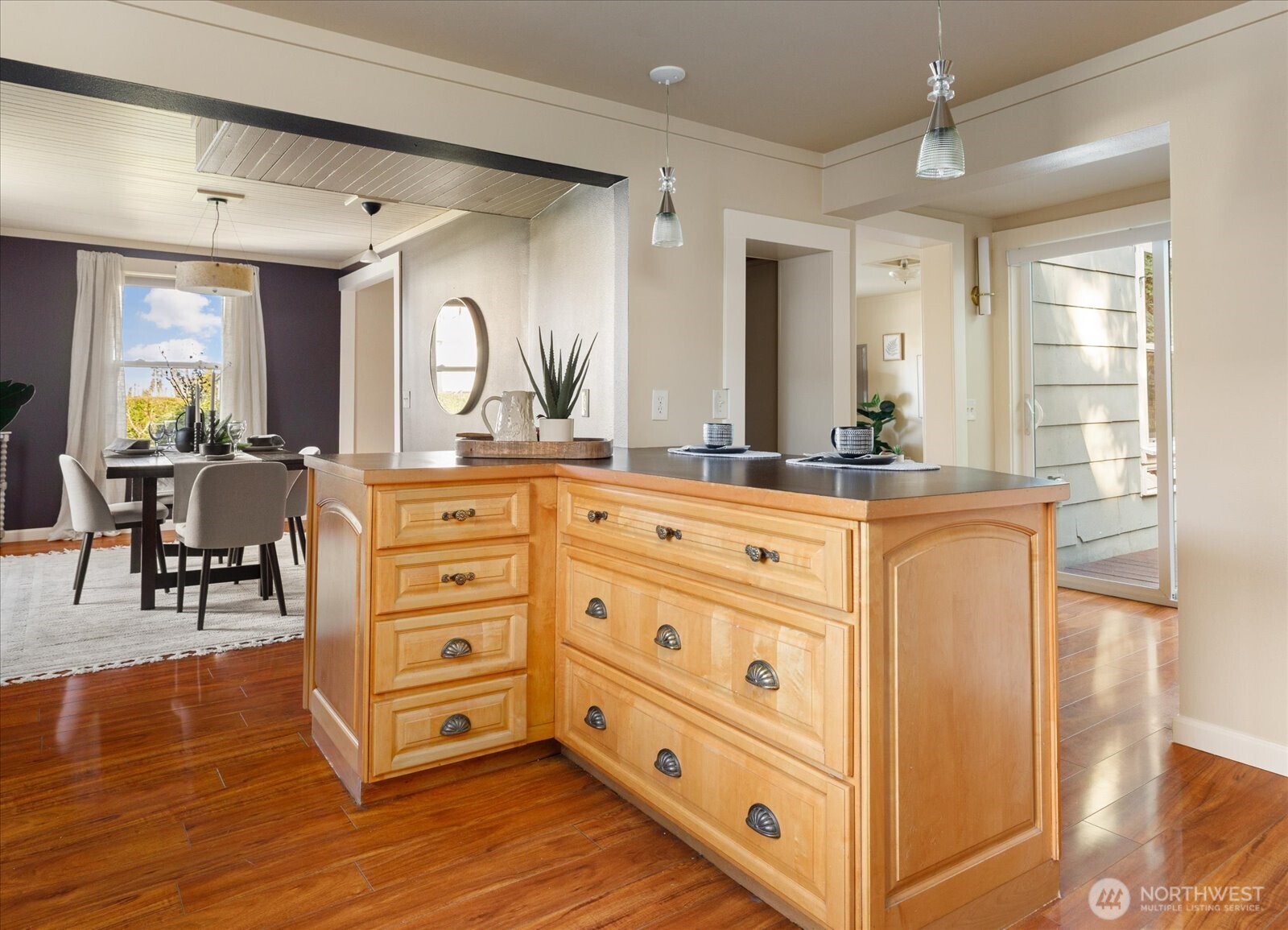 220 Morris Street Property Photo 19