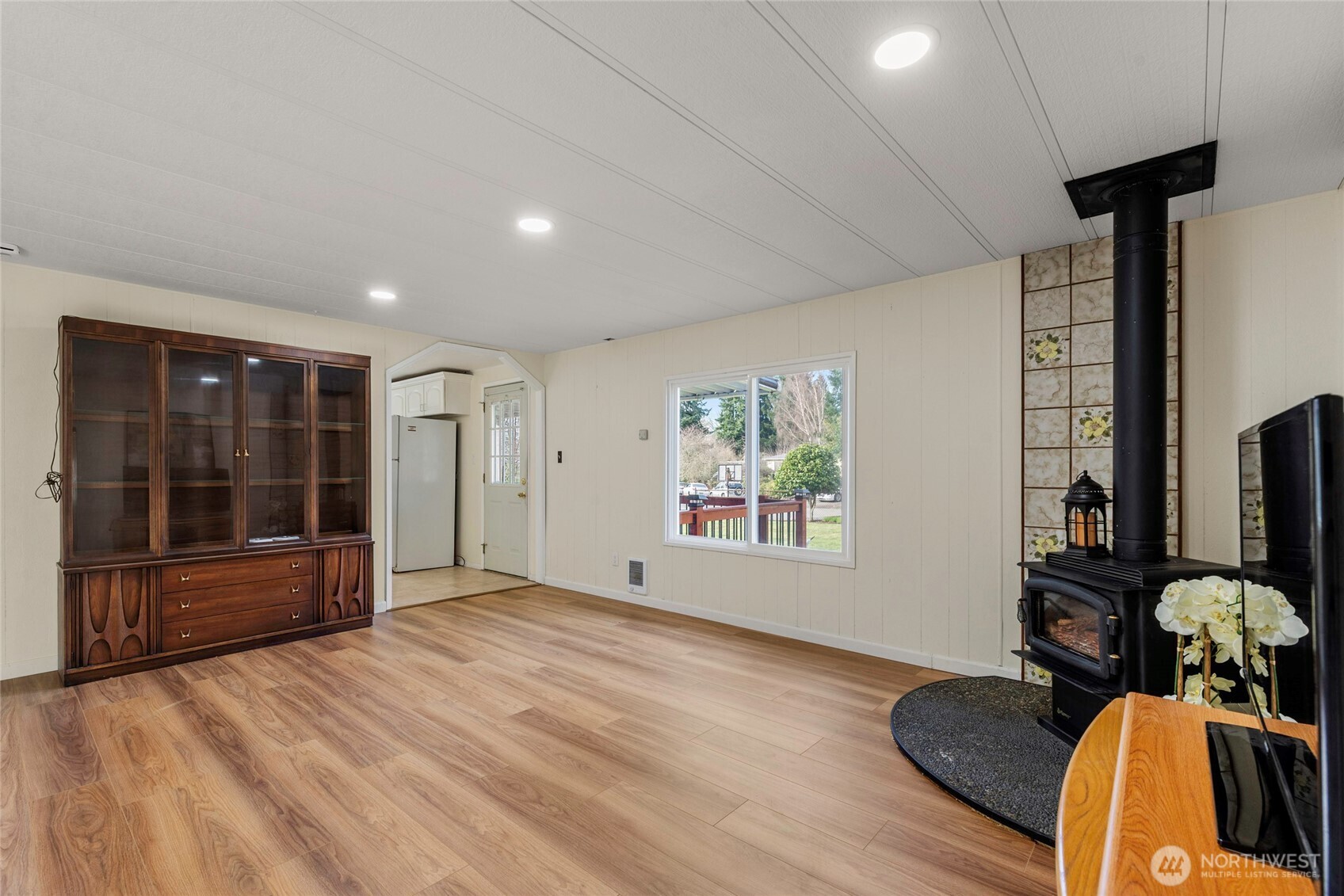 11533 Fleetwood Court Property Photo 6