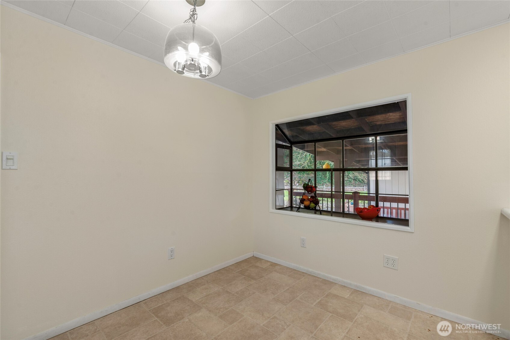 11533 Fleetwood Court Property Photo 11