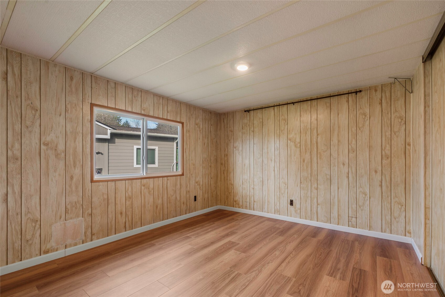 11533 Fleetwood Court Property Photo 12