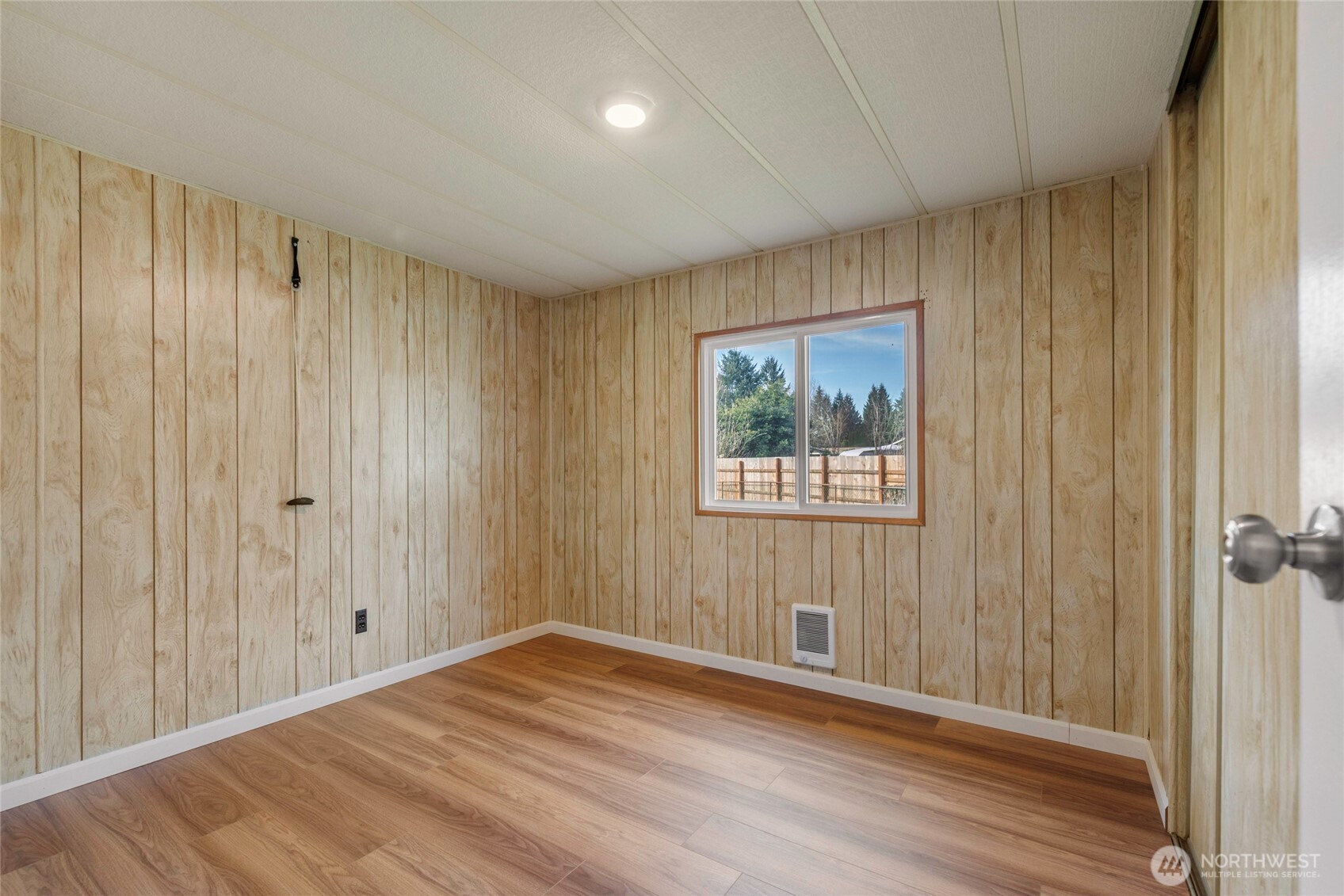 11533 Fleetwood Court Property Photo 16