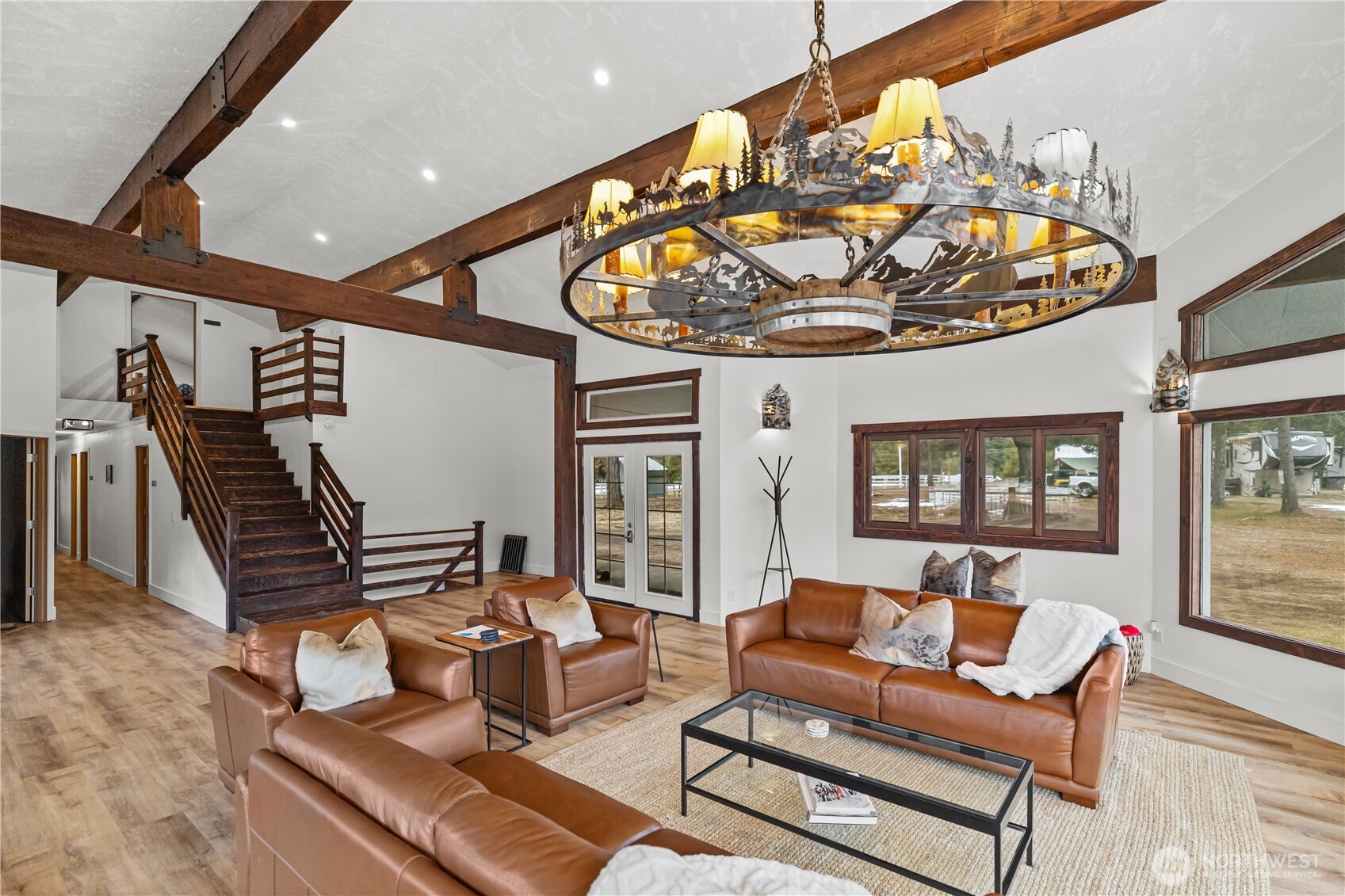 182 Silver Ridge Ranch Road Property Photo 4