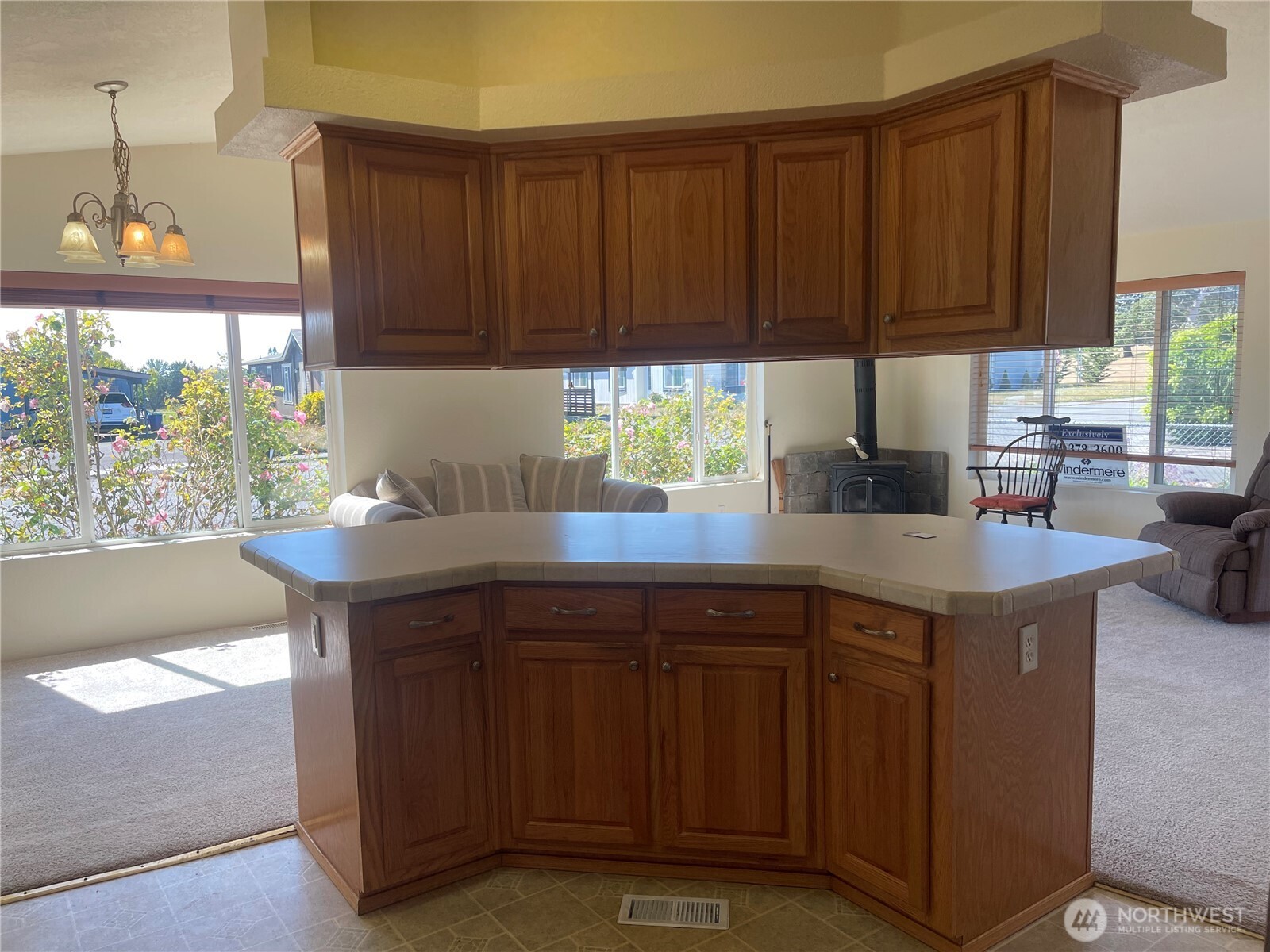 1785 Douglas Road 60 Property Photo 3