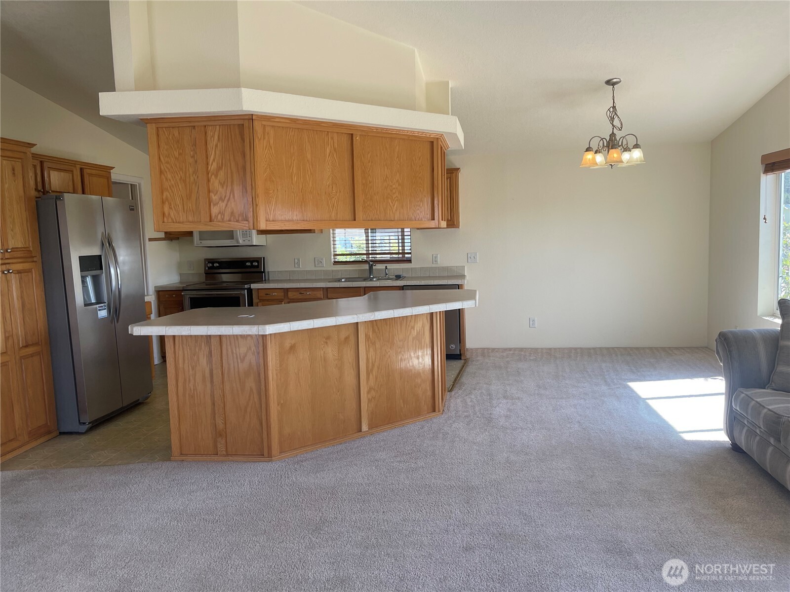1785 Douglas Road 60 Property Photo 4