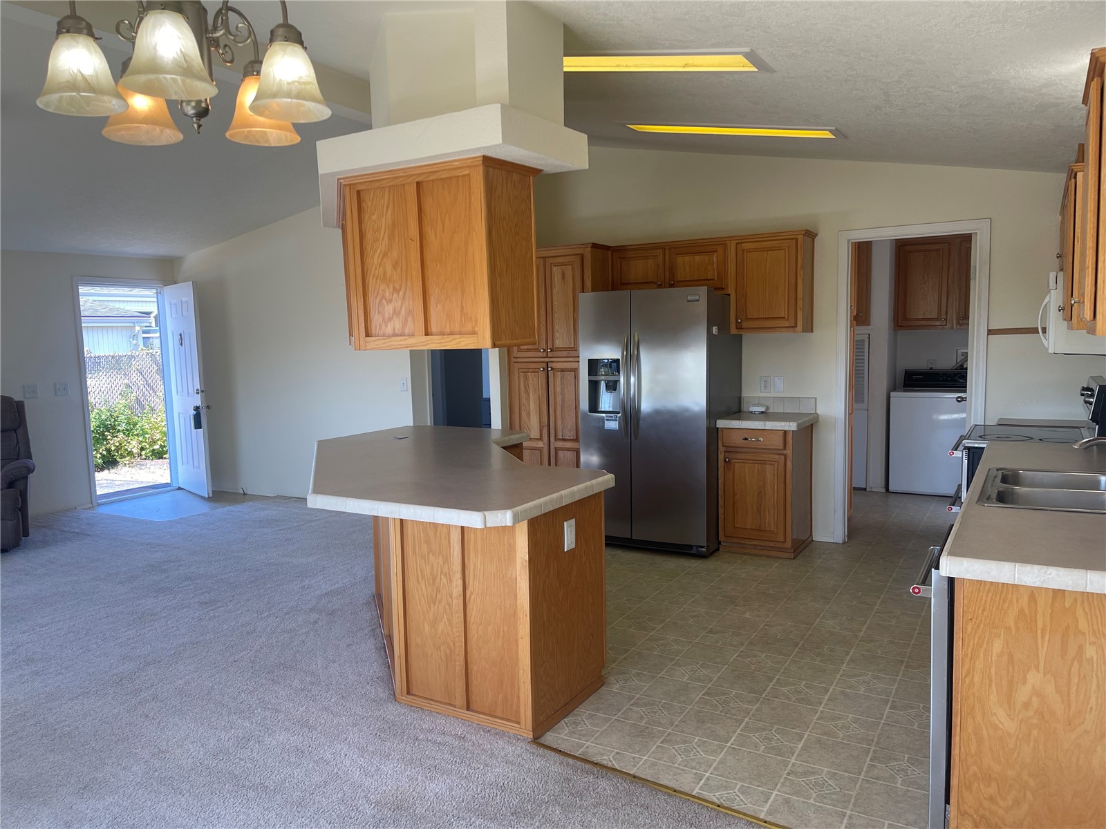 1785 Douglas Road 60 Property Photo 10