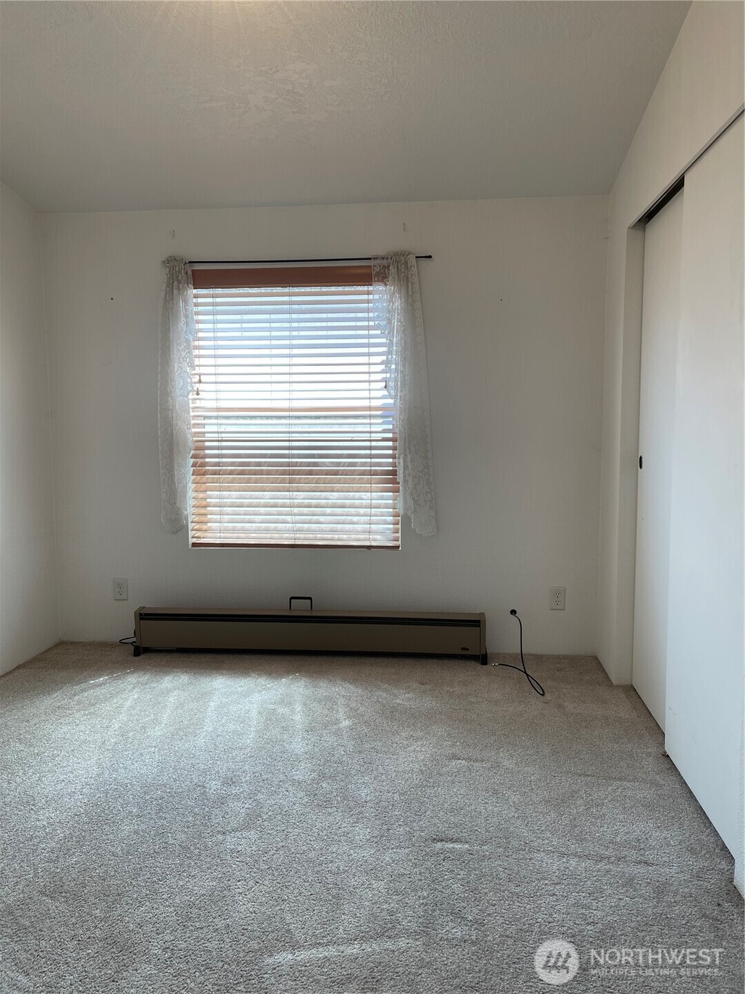 1785 Douglas Road 60 Property Photo 17