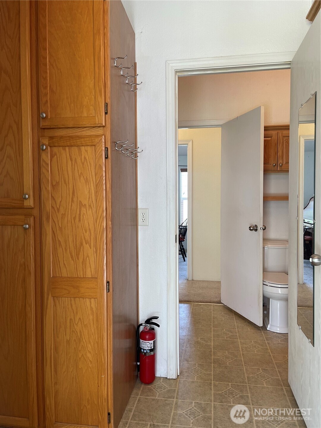 1785 Douglas Road 60 Property Photo 27