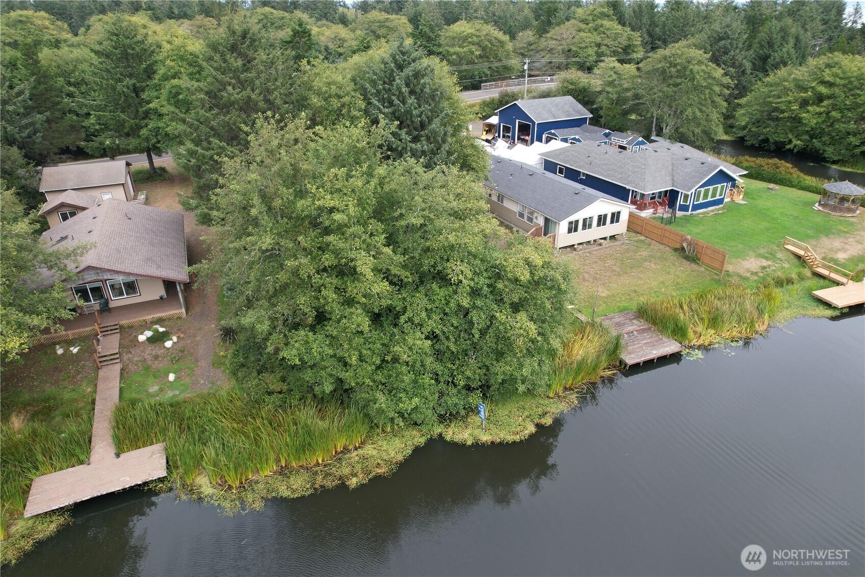 991 Mount Olympus Avenue Property Photo 9