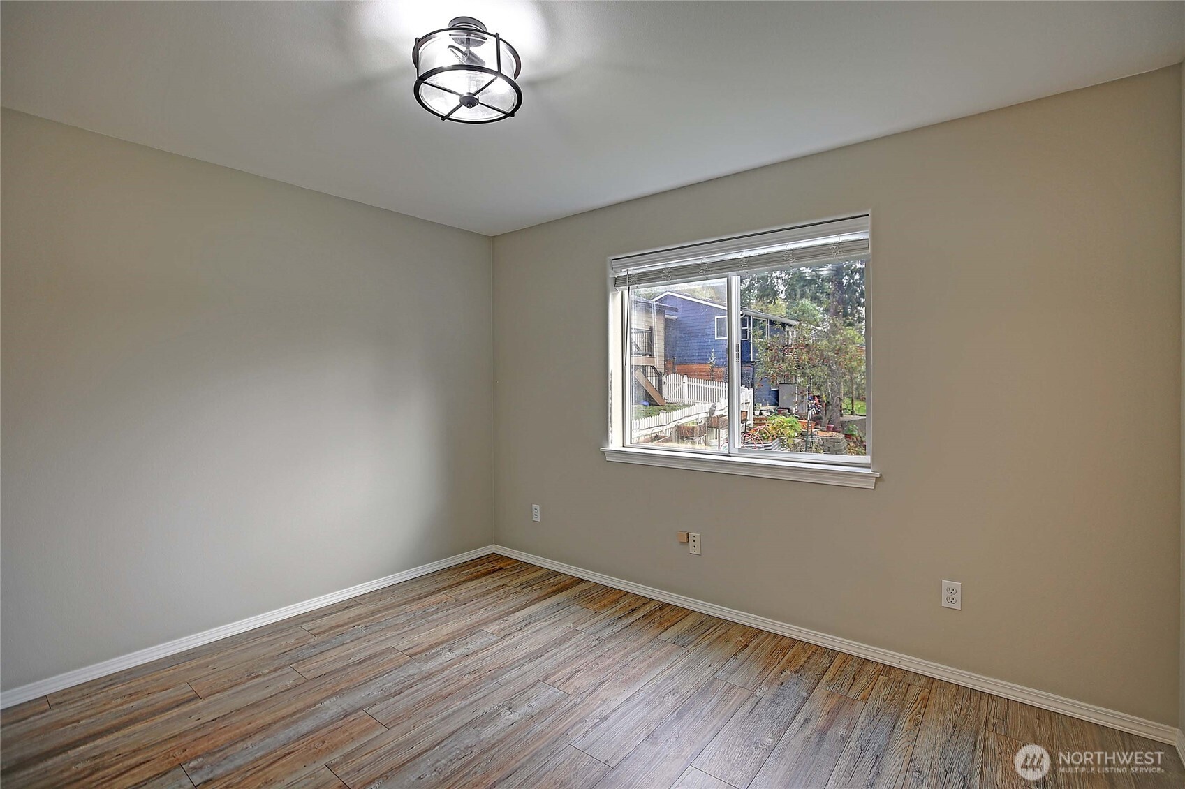 1881 Lake Drive Property Photo 8
