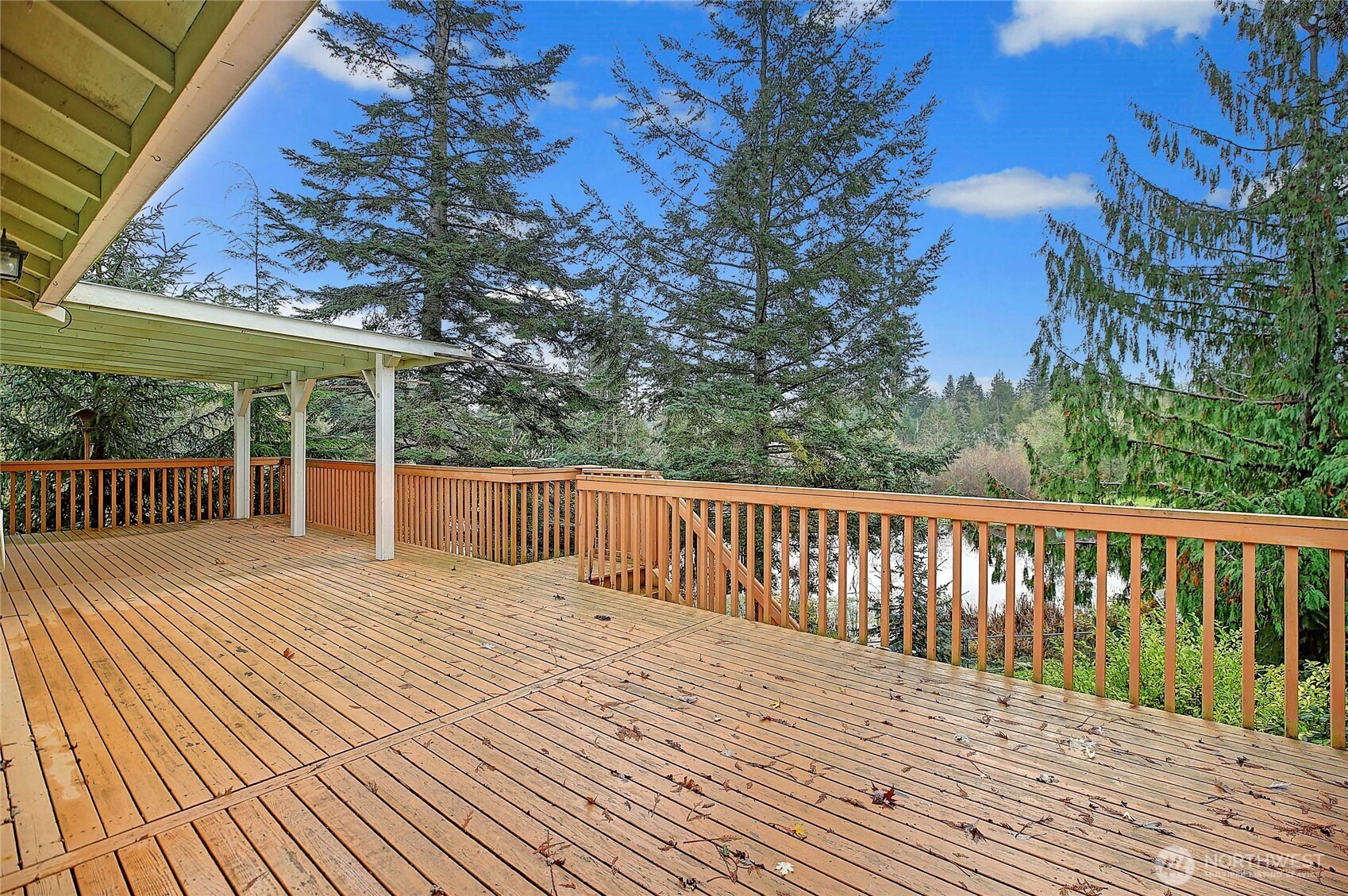 1881 Lake Drive Property Photo 18