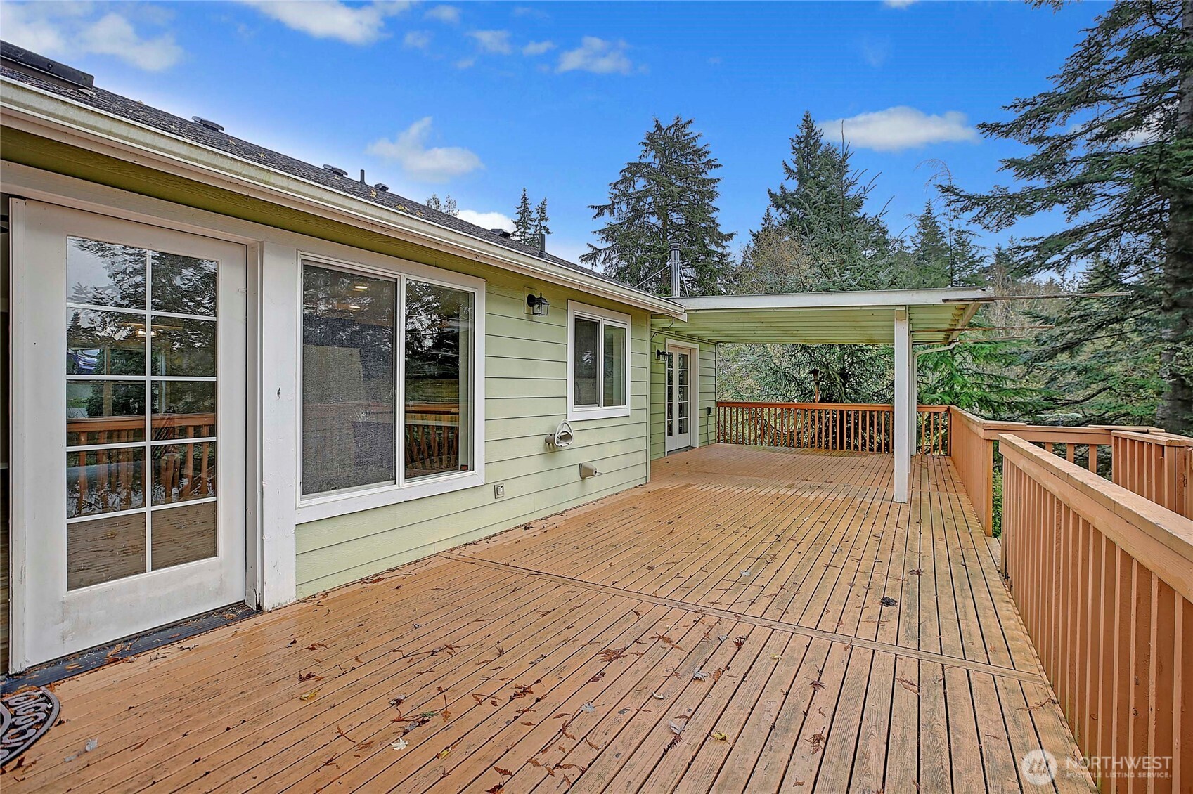 1881 Lake Drive Property Photo 19