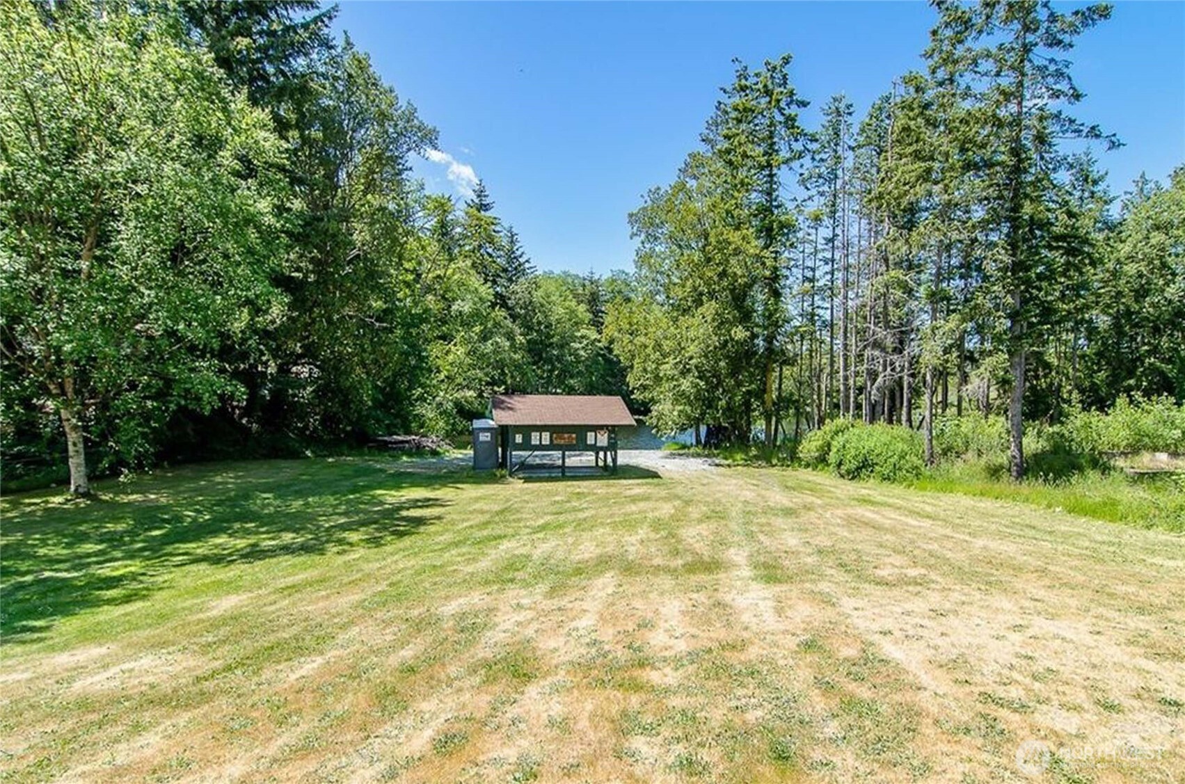 1881 Lake Drive Property Photo 28