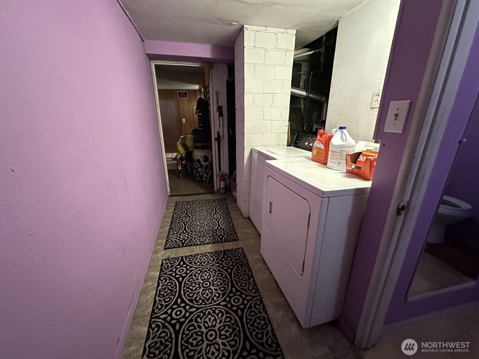 2903 E Union Street Property Photo 28
