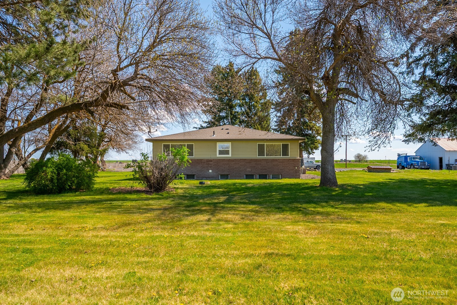 11627 Road K Property Photo 6
