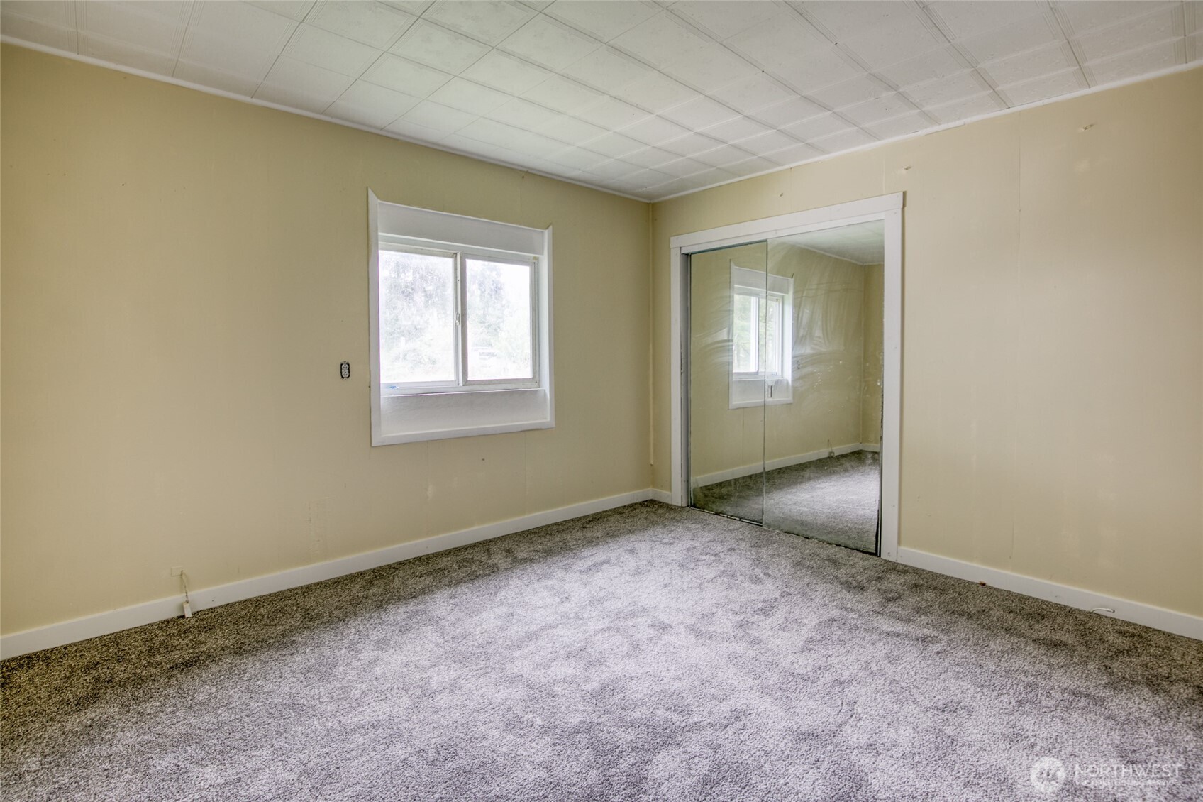 102 Elma Street Property Photo 20