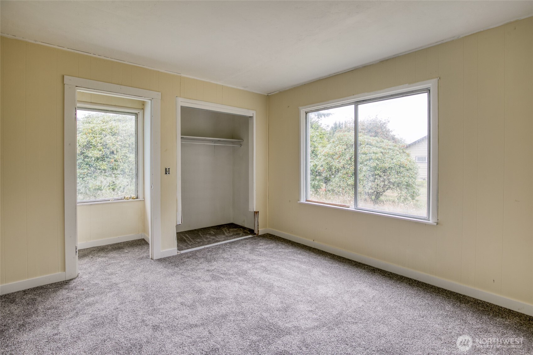 102 Elma Street Property Photo 22