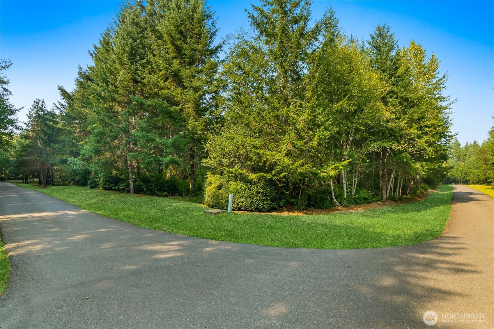 70 E Windy Ridge Lane Property Photo 6