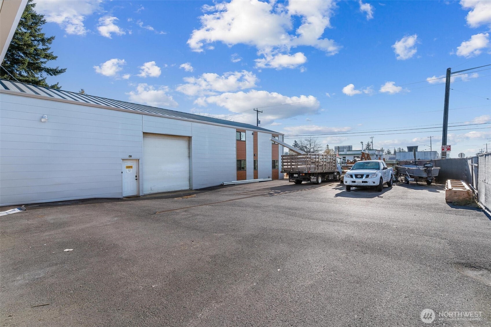 108 S 108th Street Property Photo 4