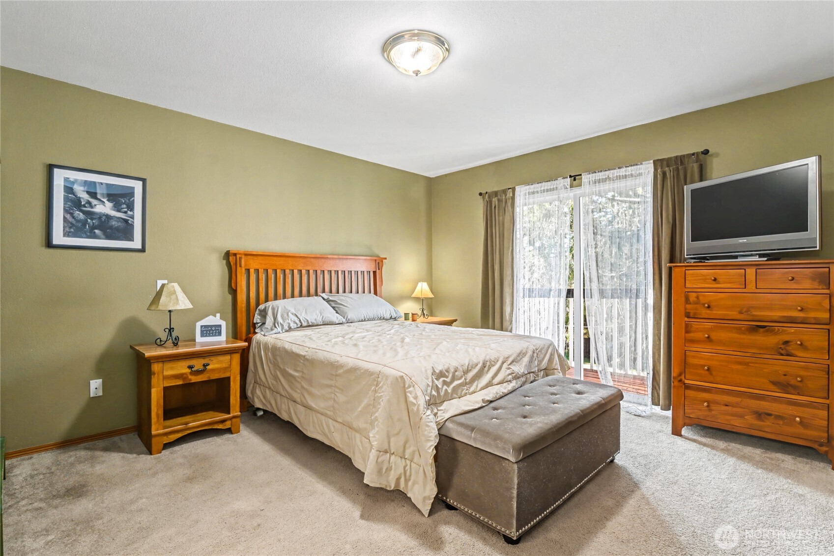 2442 Crestridge Drive Property Photo 13