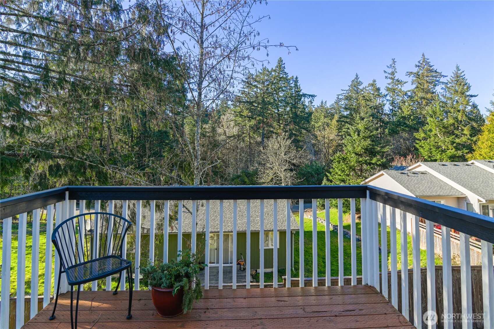 2442 Crestridge Drive Property Photo 23