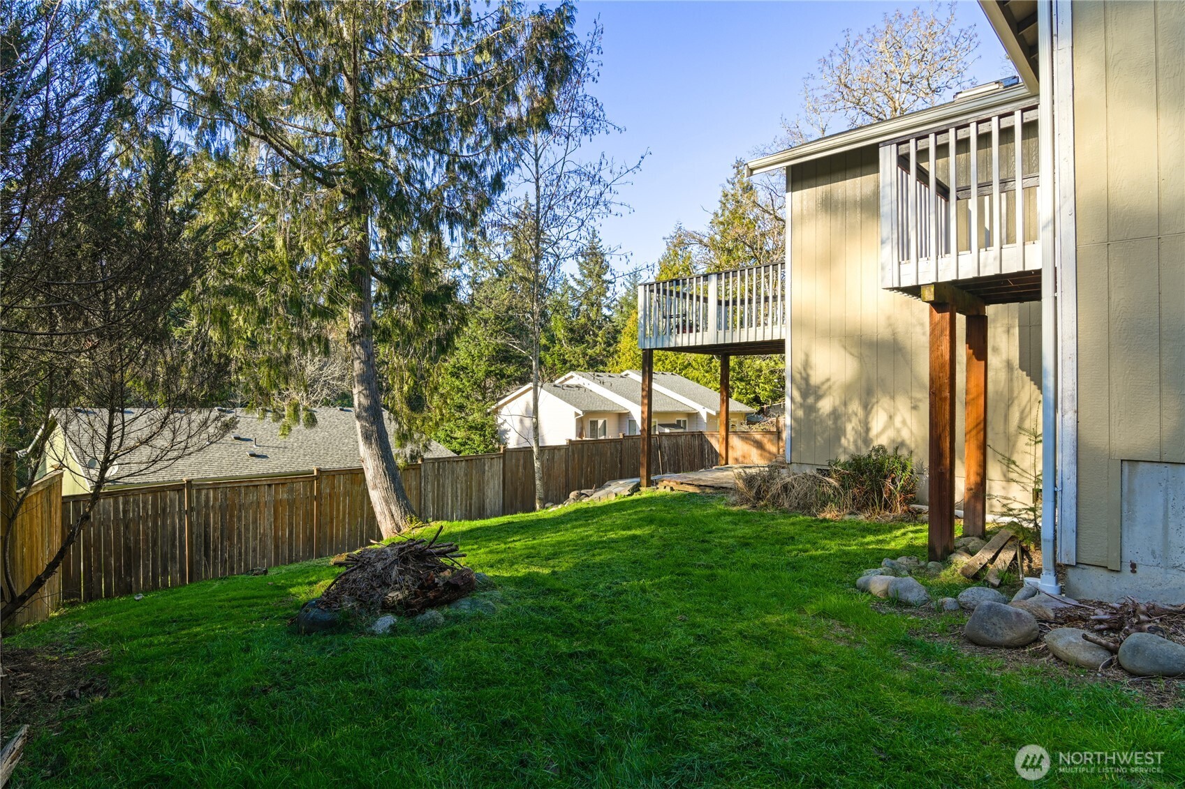 2442 Crestridge Drive Property Photo 27