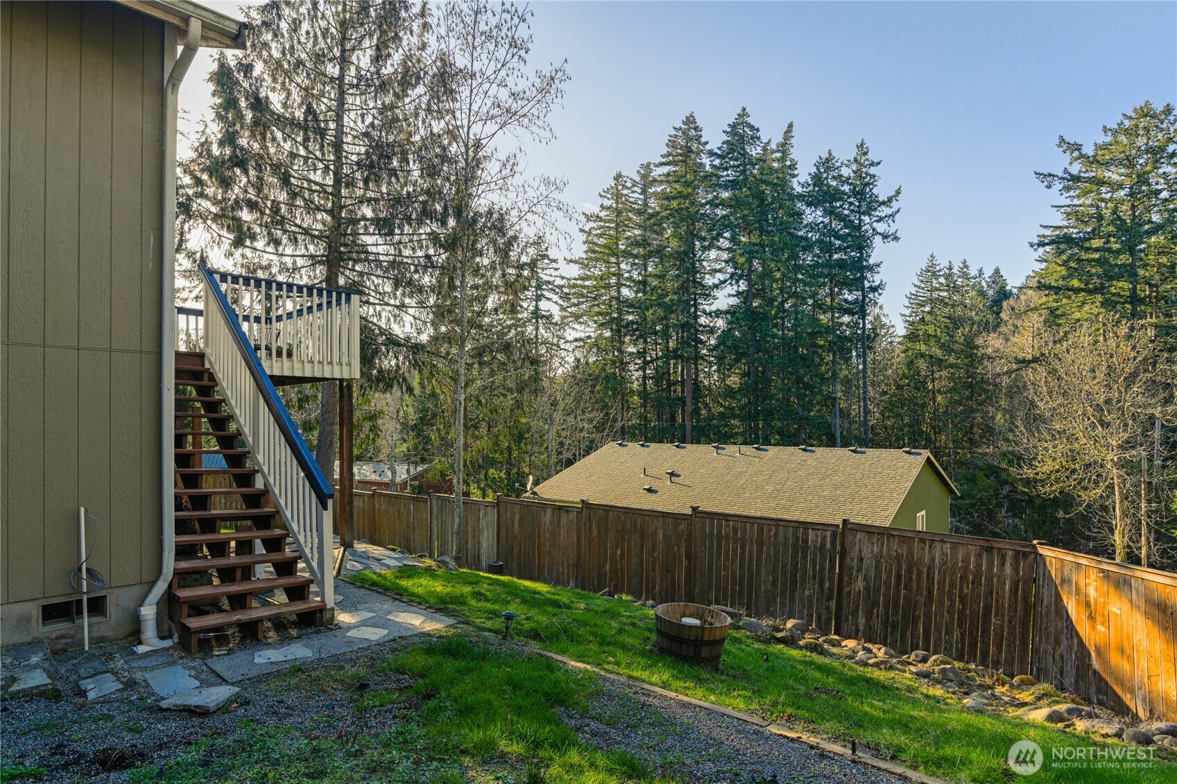 2442 Crestridge Drive Property Photo 28
