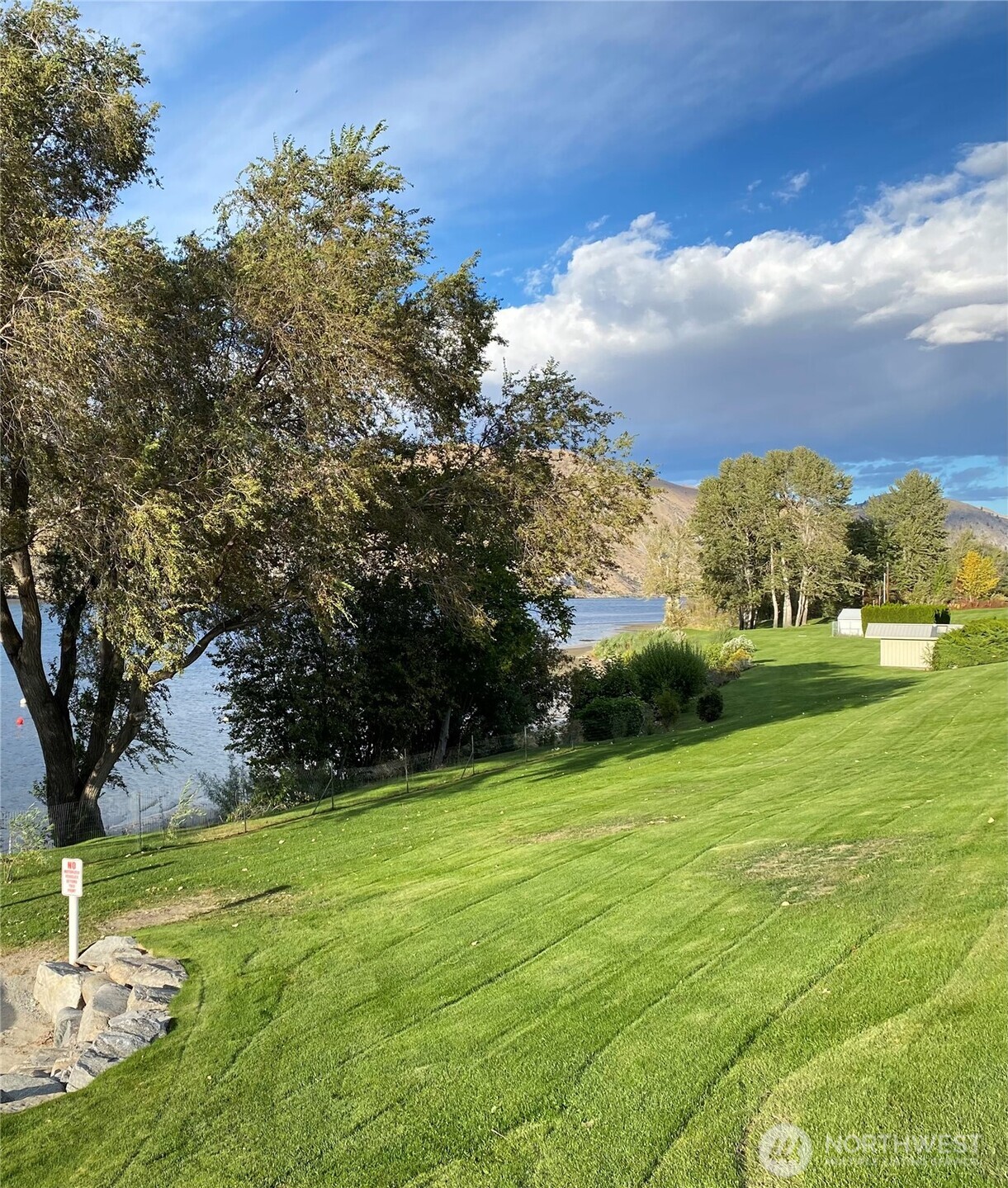 119 Crest View Drive Property Photo 14