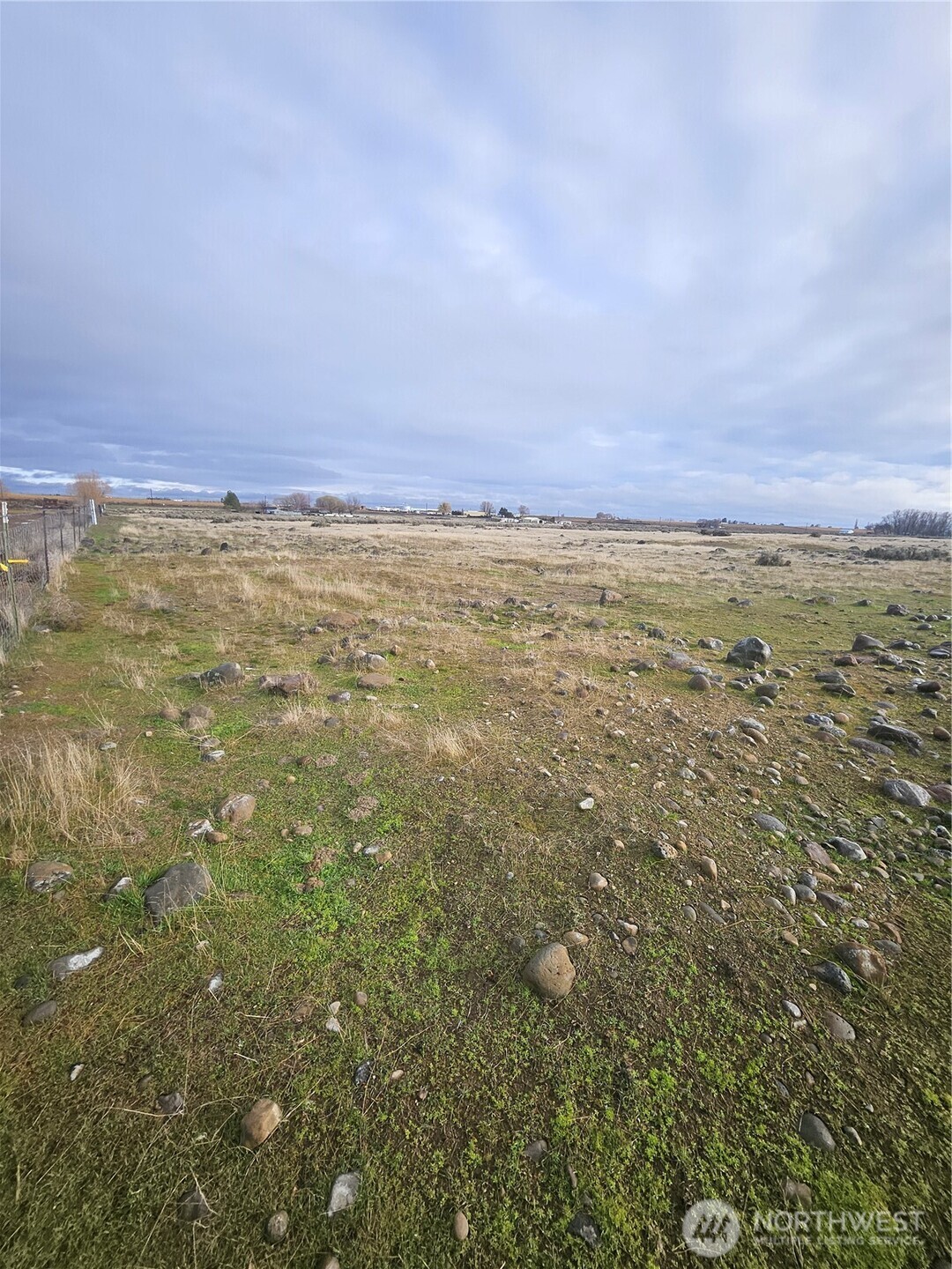 9312 Nw Road H Property Photo 4
