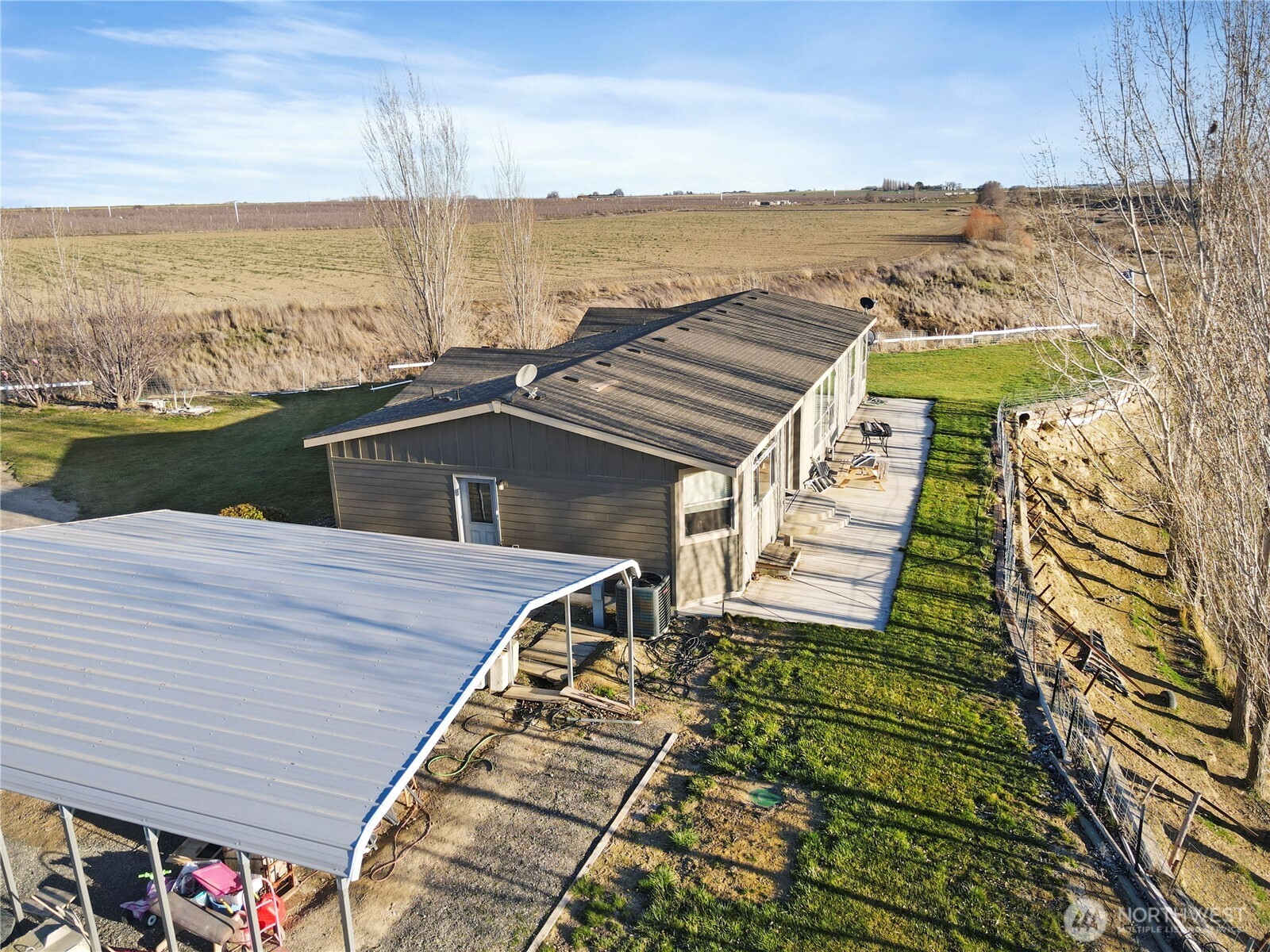 1773 W Bench Road Property Photo 11
