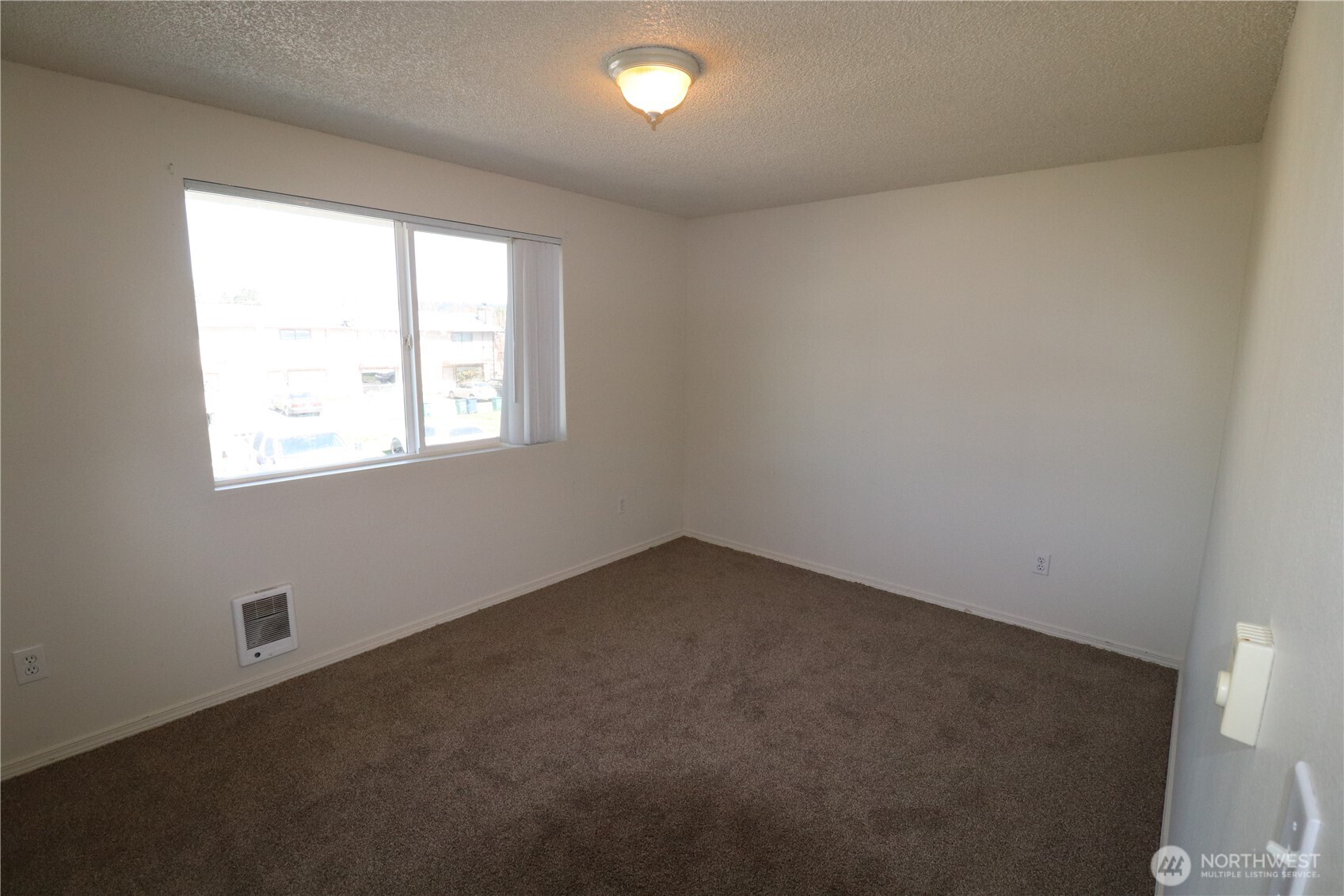 2250 I Street Property Photo 17
