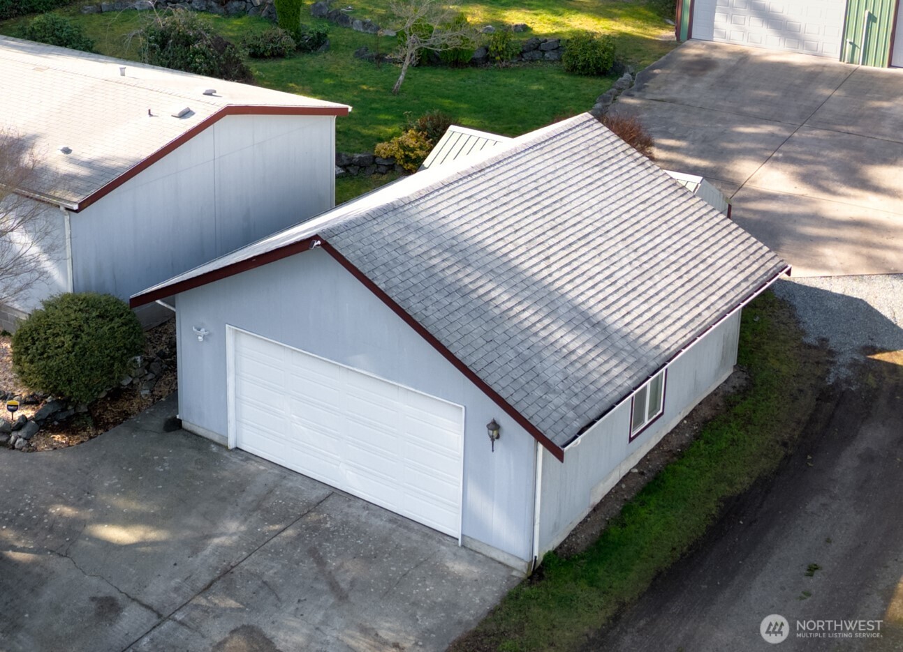 15330 Dewey Crest Lane Property Photo 21