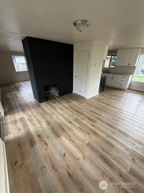 3103 90th Street Property Photo 4