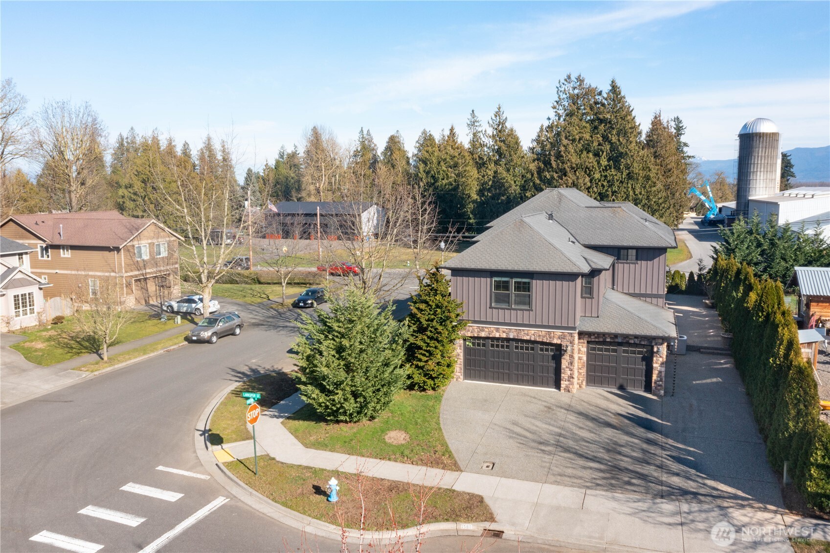 1580 Foxtail Street Property Photo 6