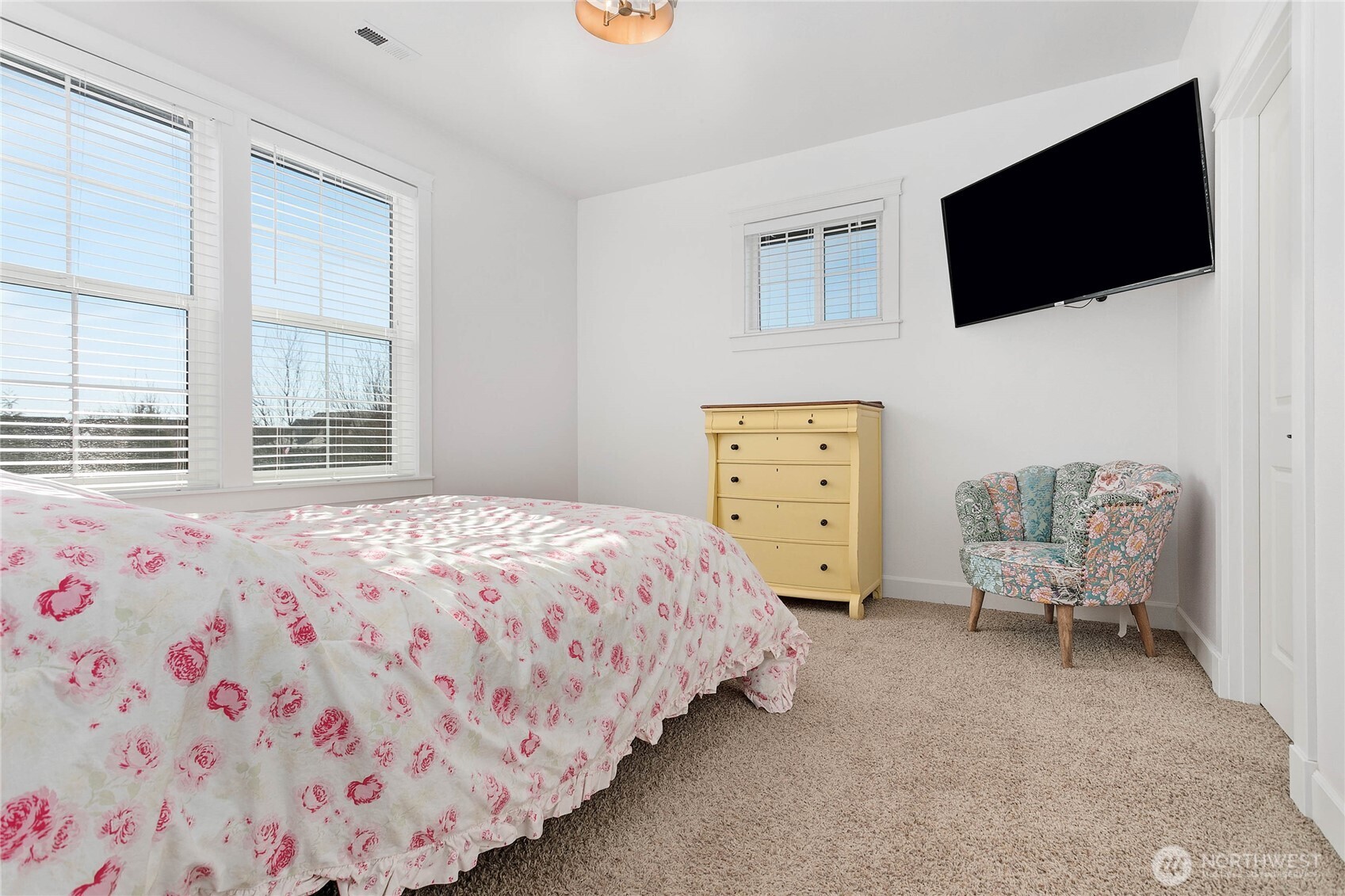 1580 Foxtail Street Property Photo 35