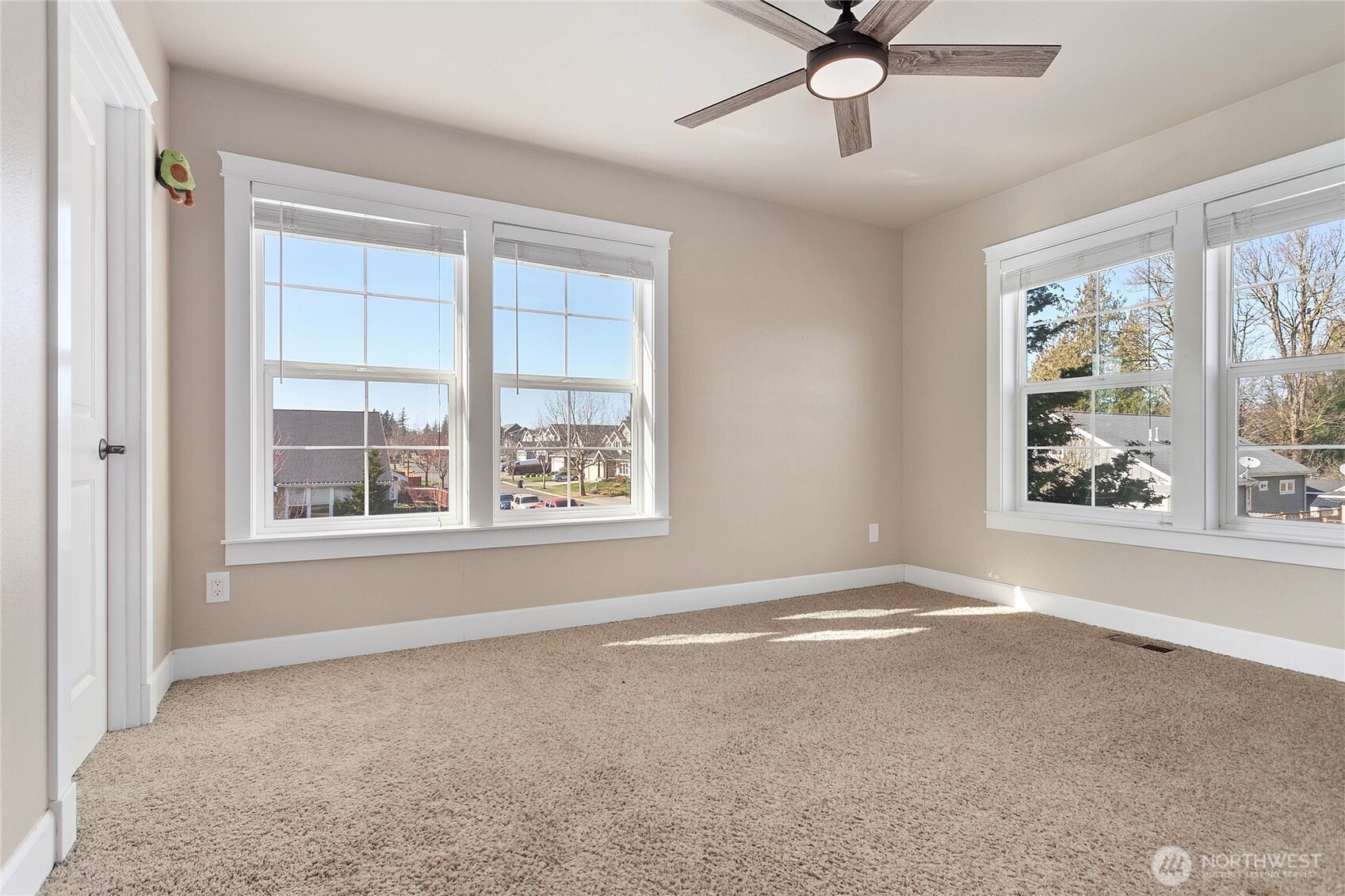 1580 Foxtail Street Property Photo 36