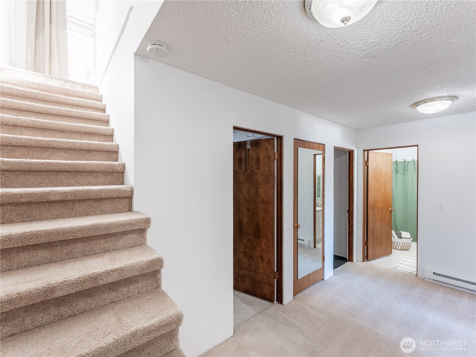 1818 Skyline Drive 21 Property Photo 28