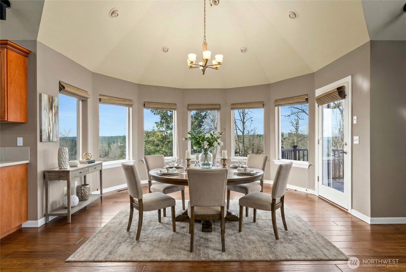44010 14th Avenue Property Photo 11