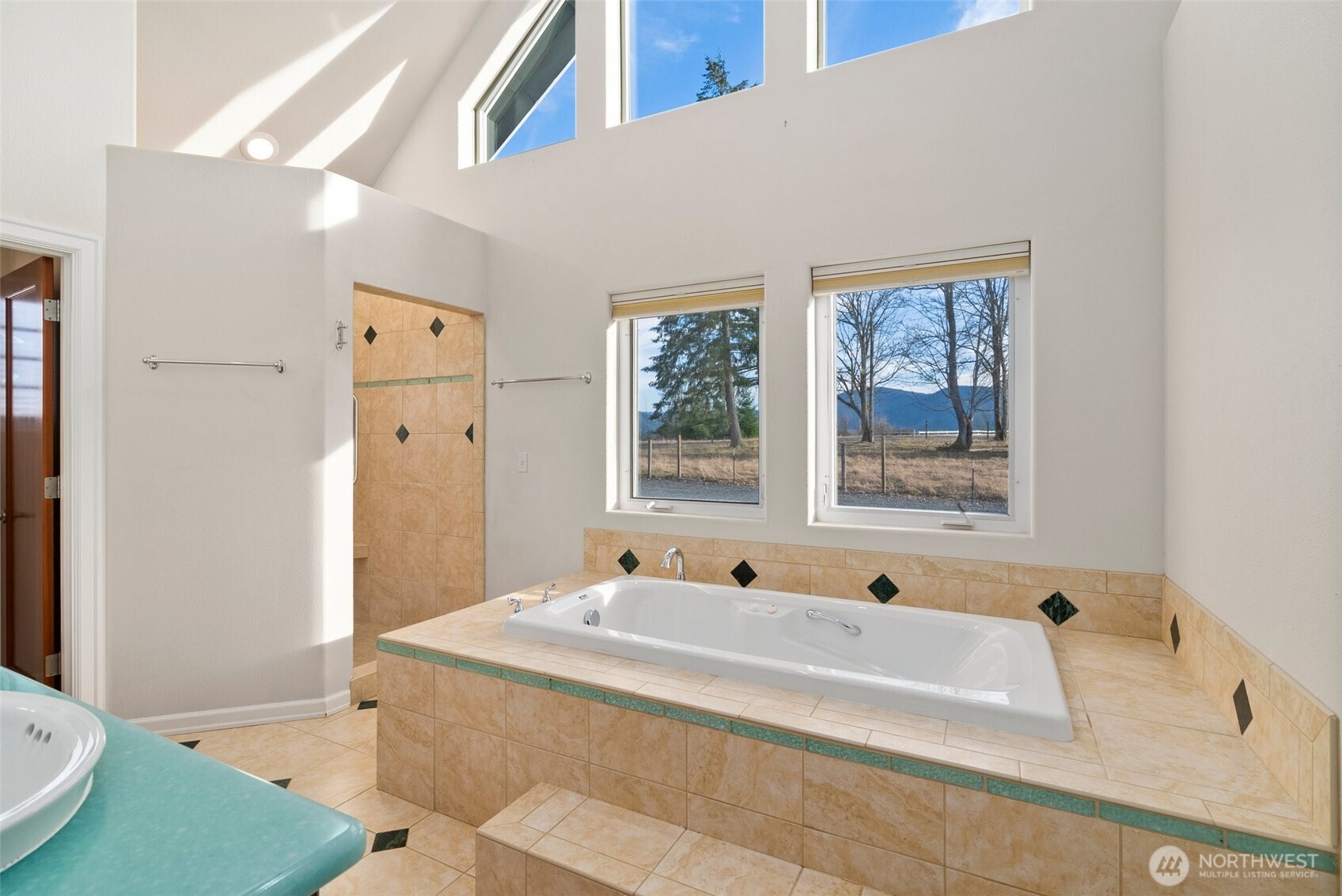 44010 14th Avenue Property Photo 14