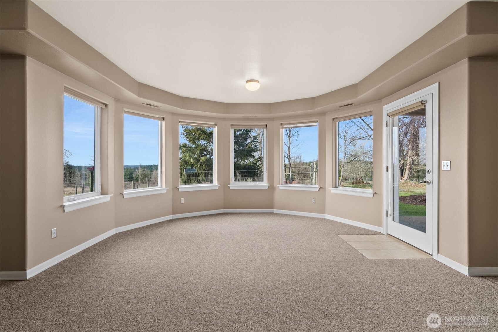 44010 14th Avenue Property Photo 24
