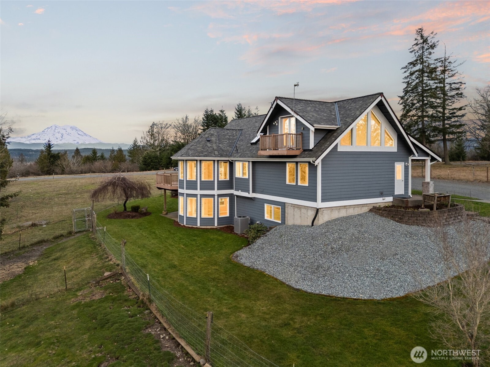44010 14th Avenue Property Photo 32